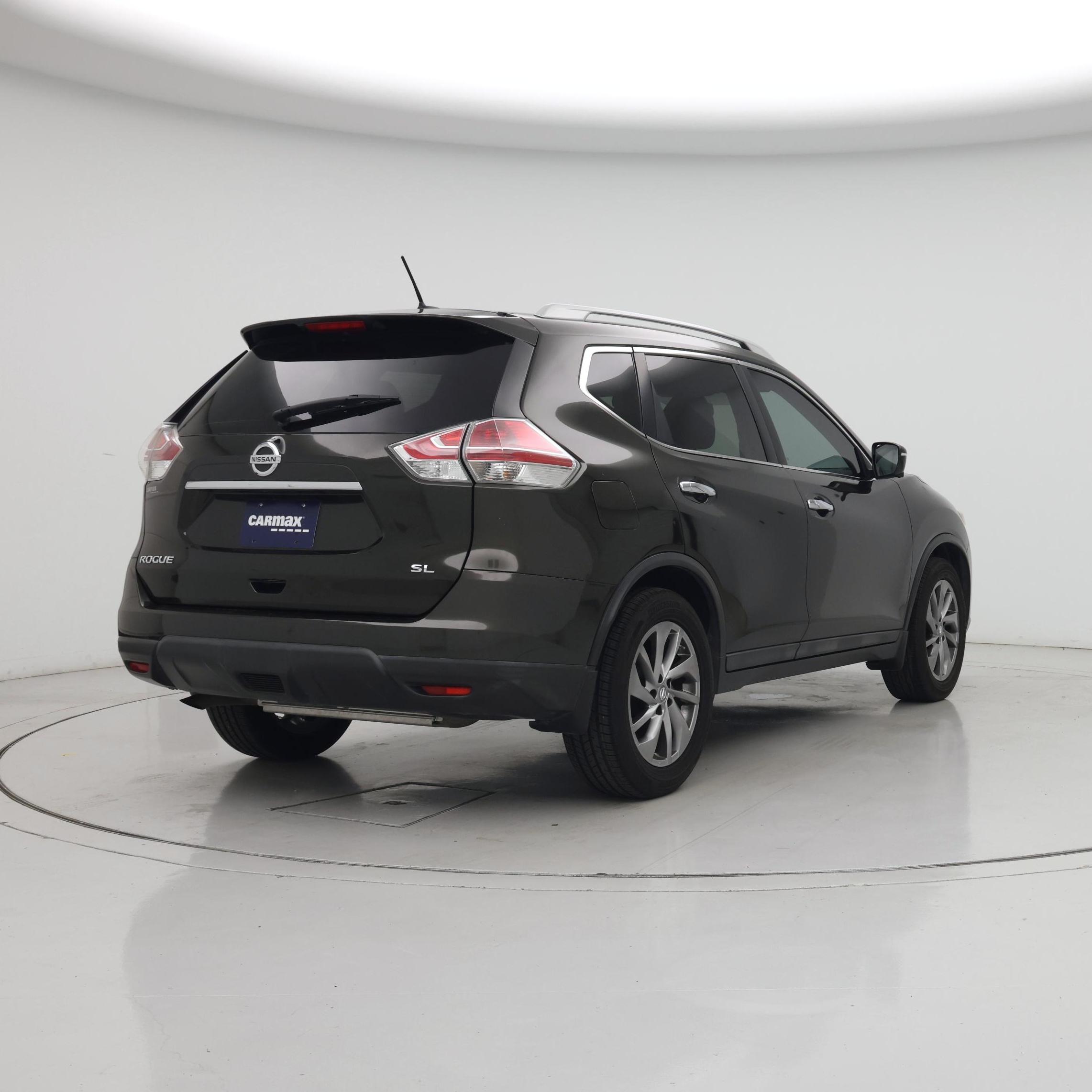 Thumbnail: 2015 Nissan Rogue - 8