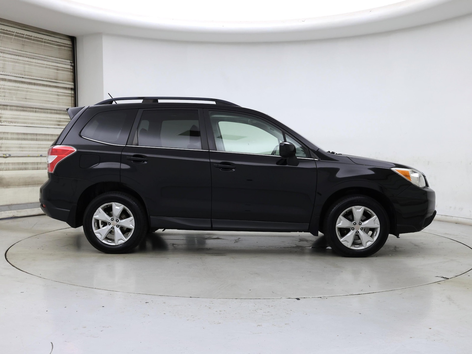 2015 Subaru Forester i Limited - Photo 8