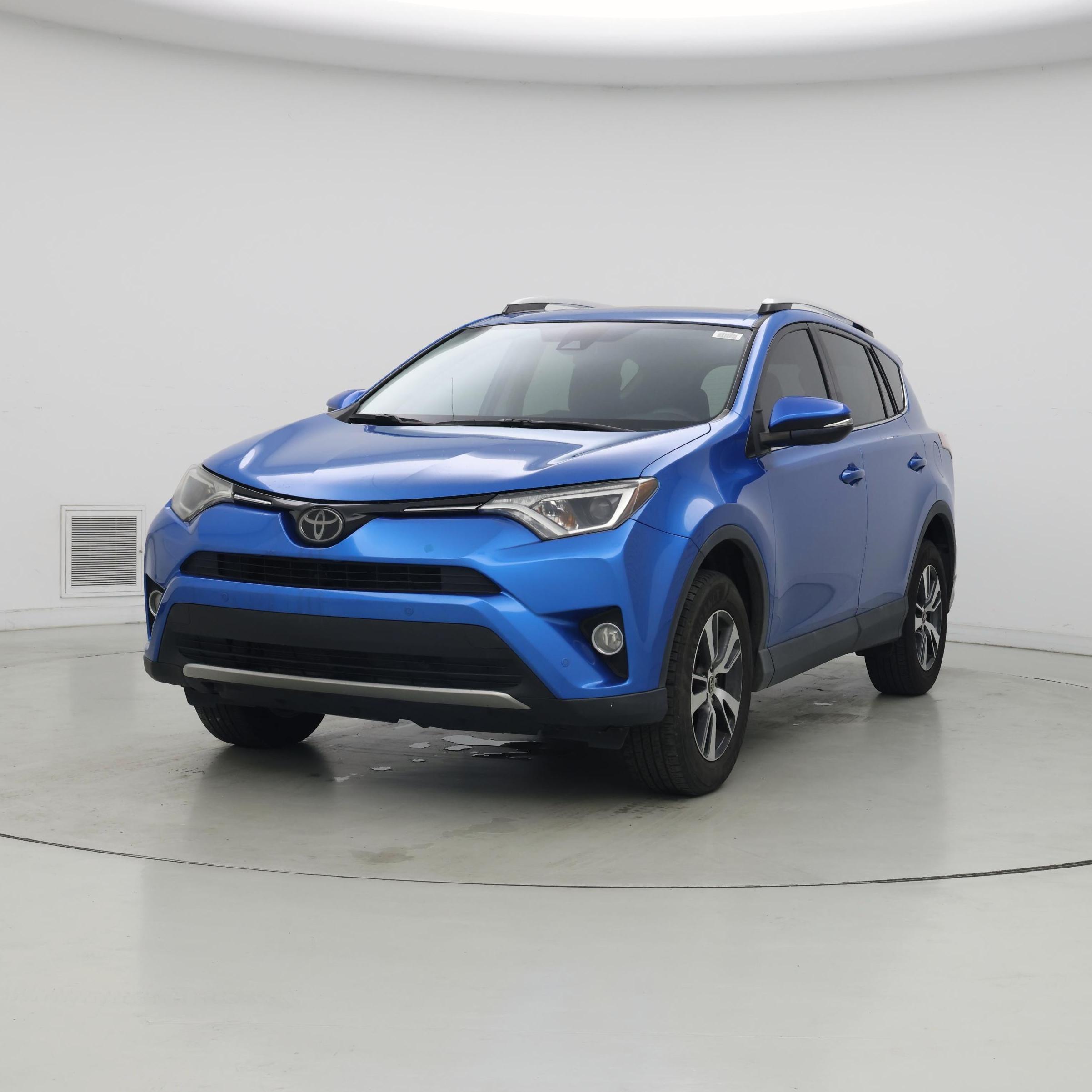 Thumbnail: 2016 Toyota RAV4 - 4