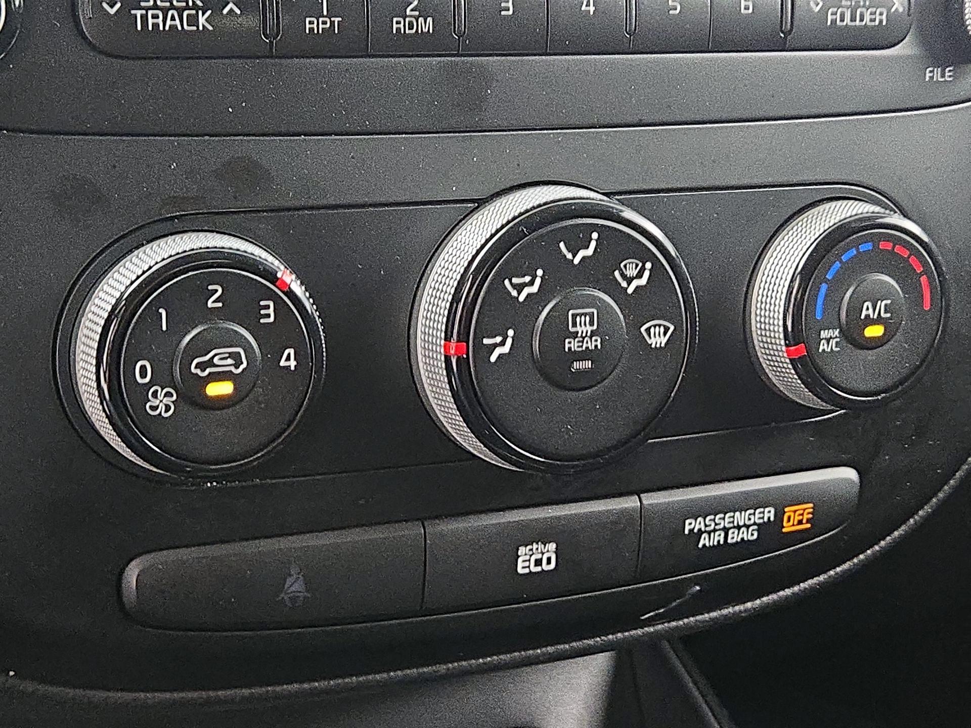 Thumbnail: 2014 Kia Soul - 15