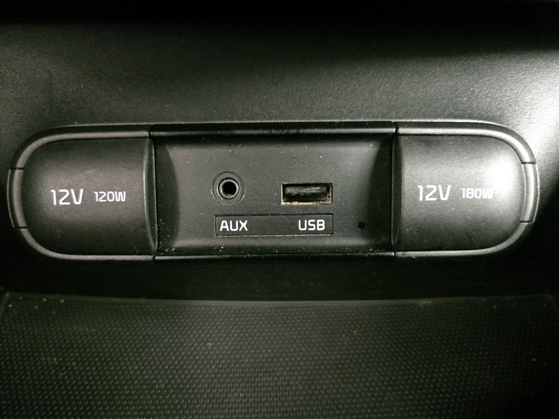 Thumbnail: 2014 Kia Soul - 17