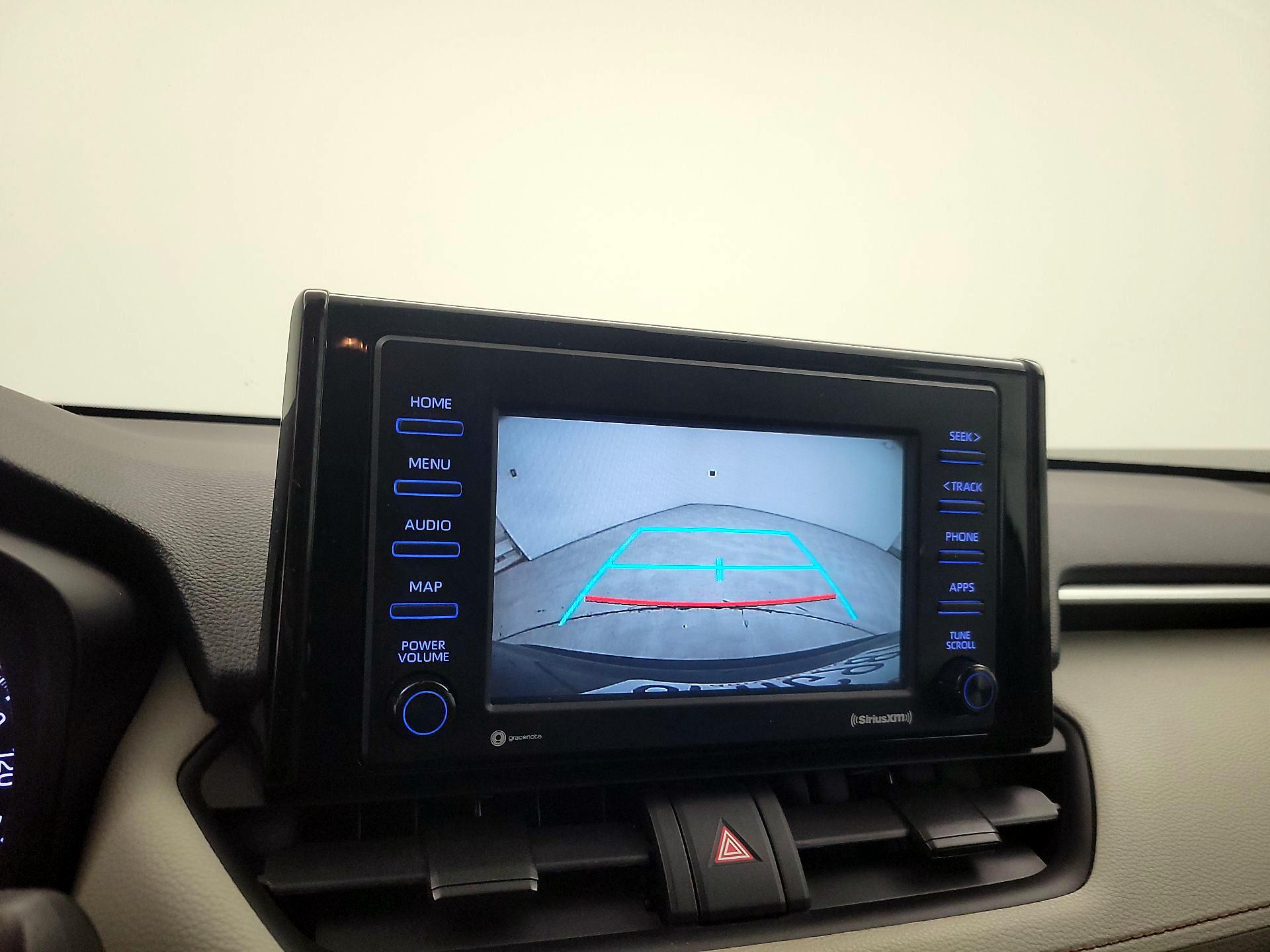 Thumbnail: 2020 Toyota RAV4 - 14