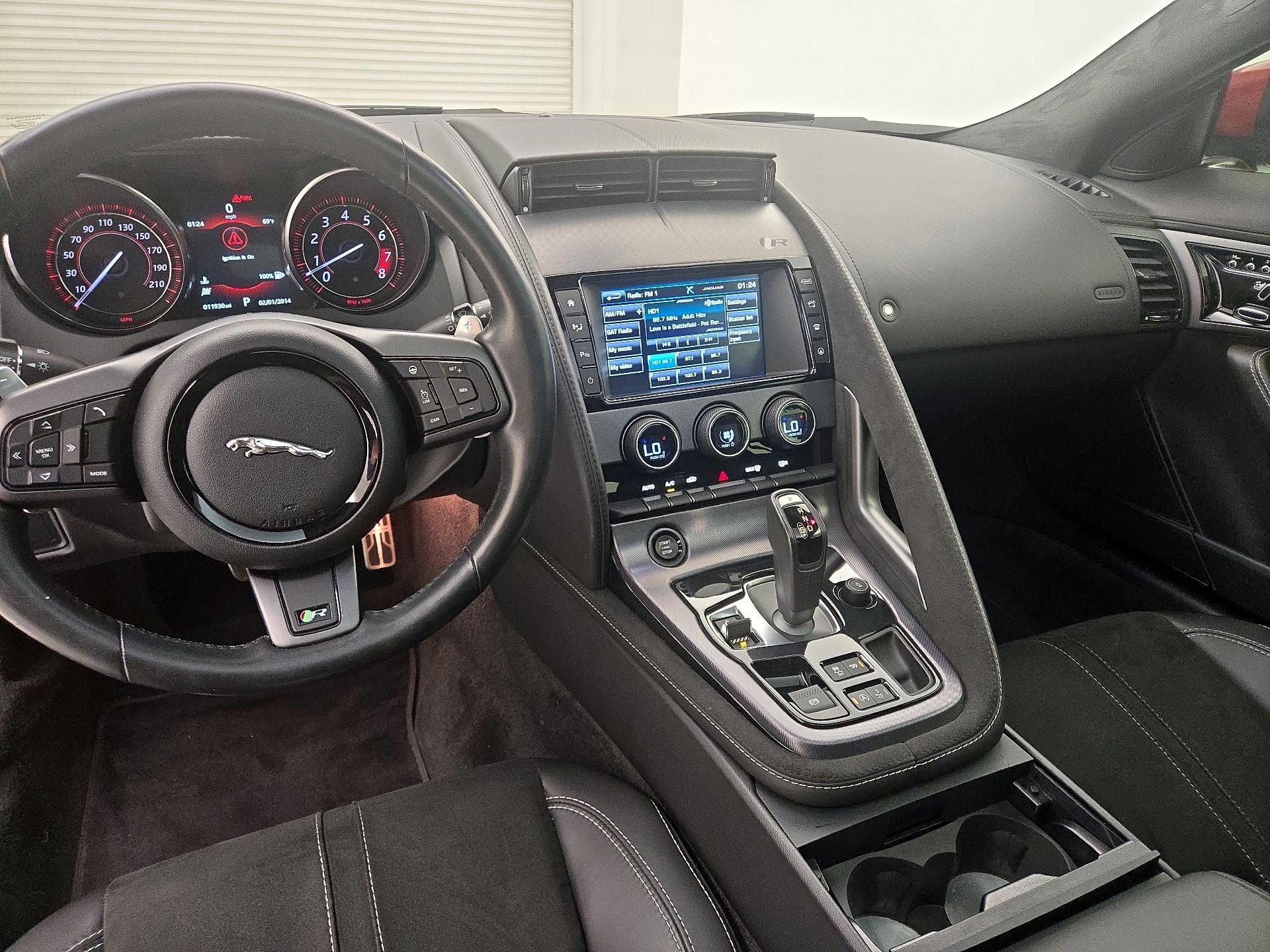 Thumbnail: 2017 Jaguar F-Type - 9