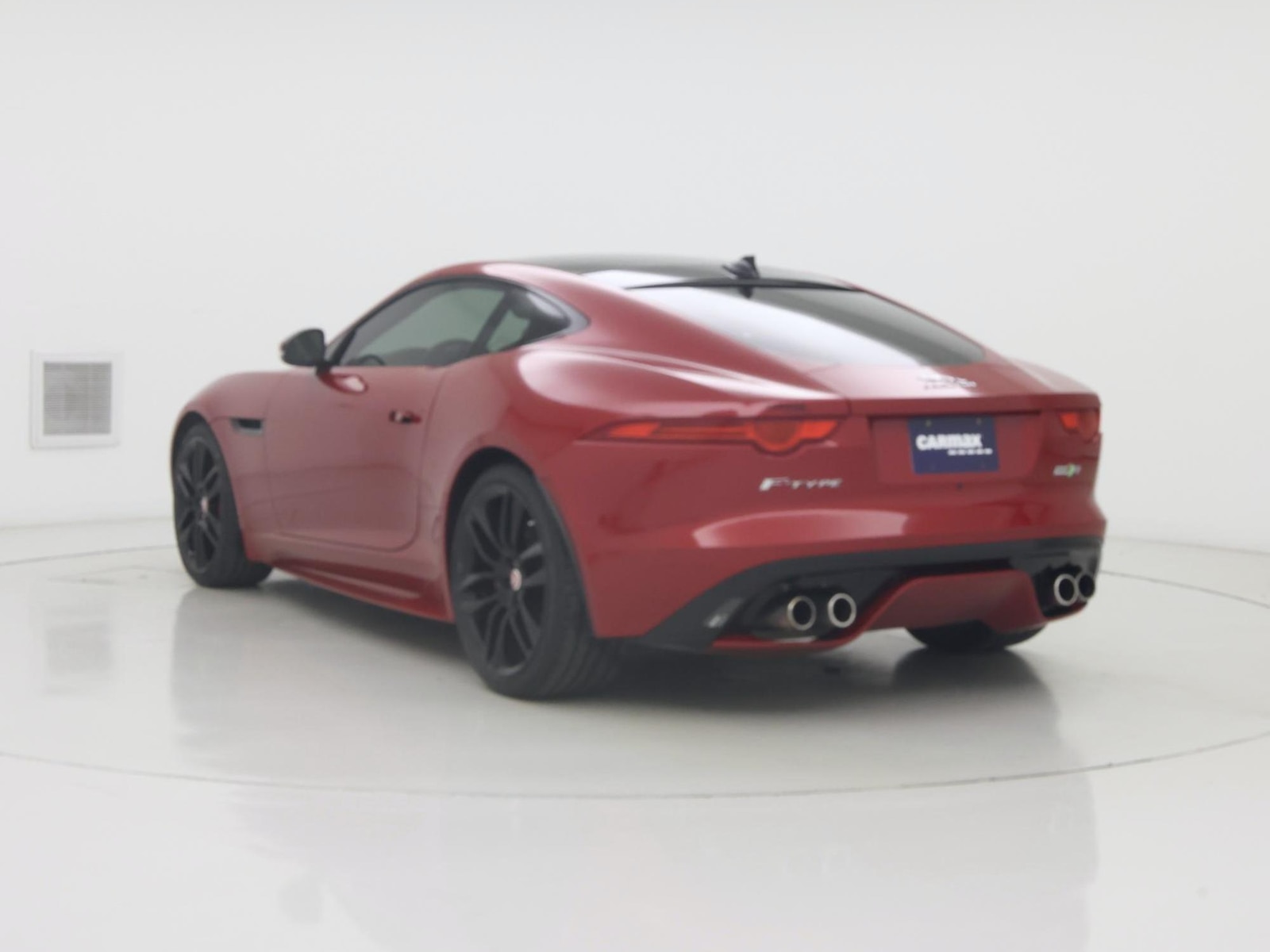 2017 Jaguar F-TYPE R - Photo 3