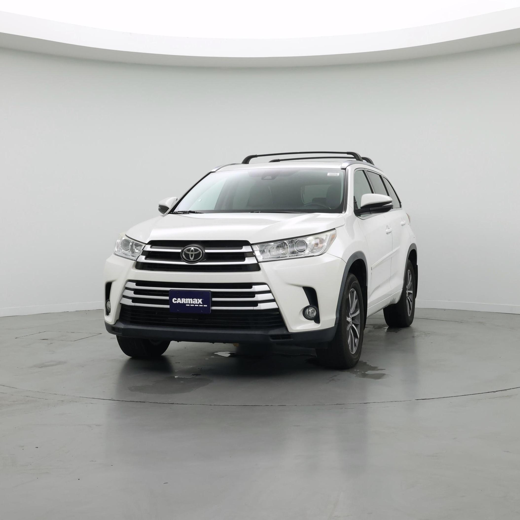 Thumbnail: 2018 Toyota Highlander - 4
