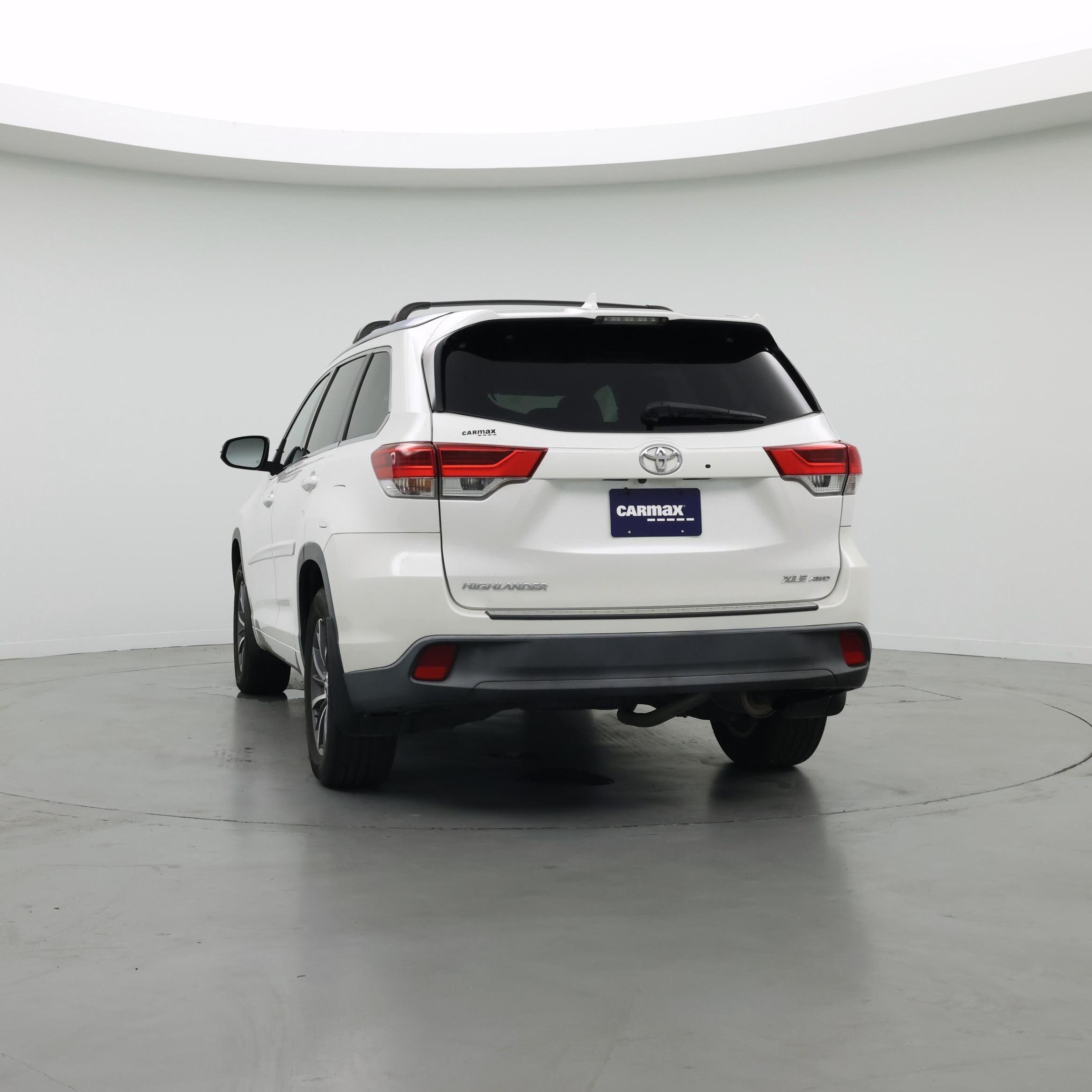 Thumbnail: 2018 Toyota Highlander - 6