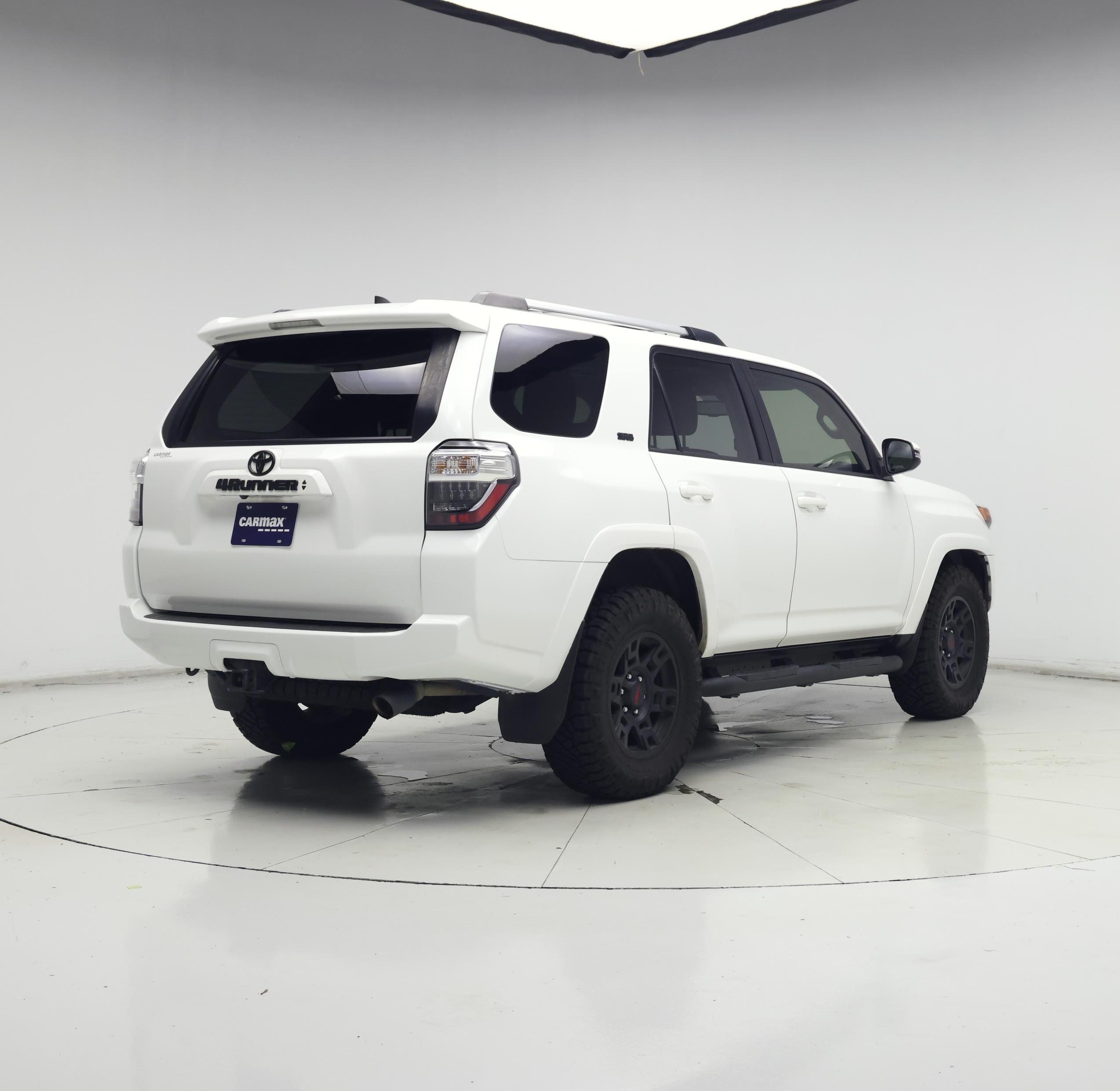 Thumbnail: 2023 Toyota 4Runner - 8