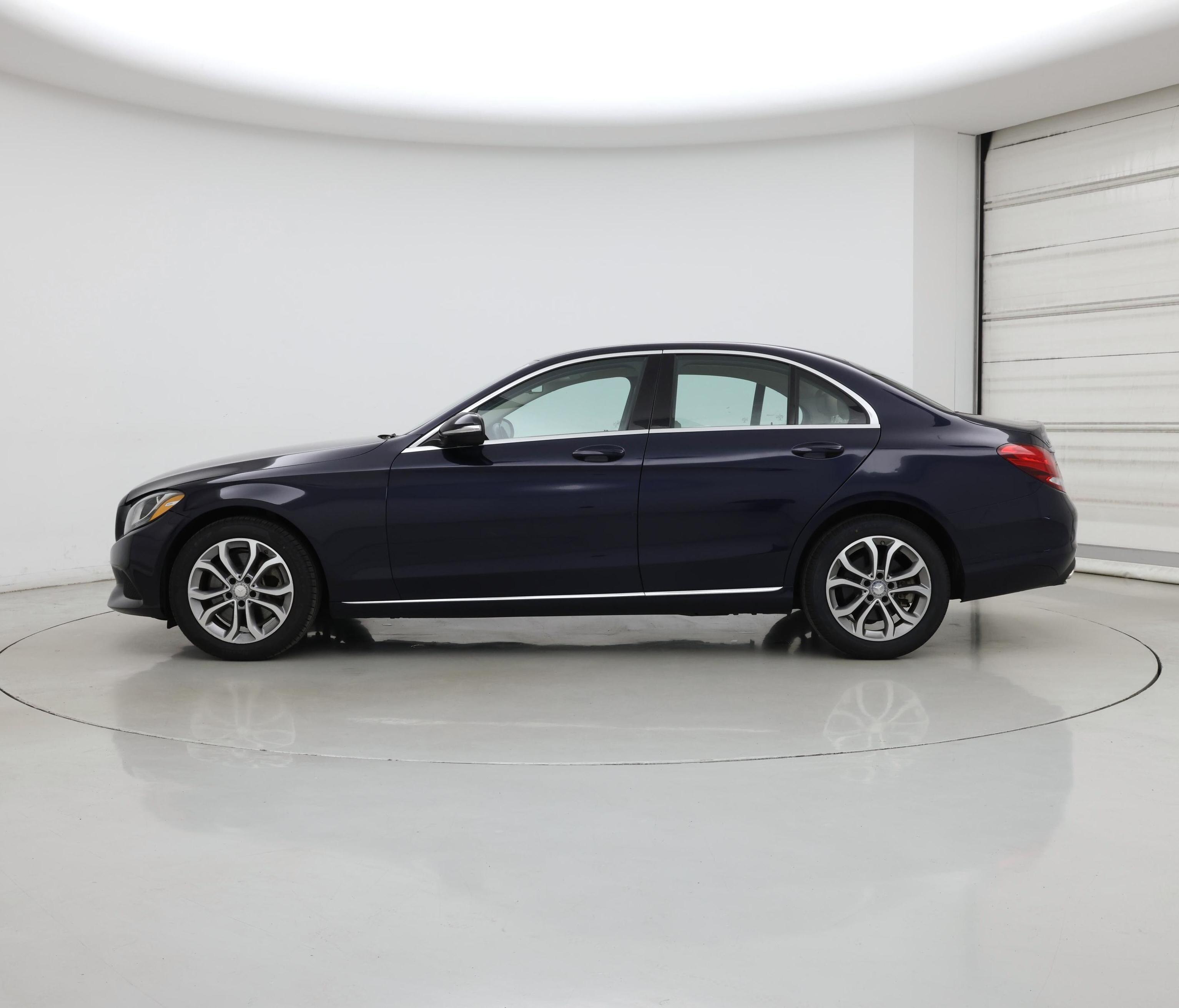 Thumbnail: 2015 Mercedes-Benz C-Class - 3