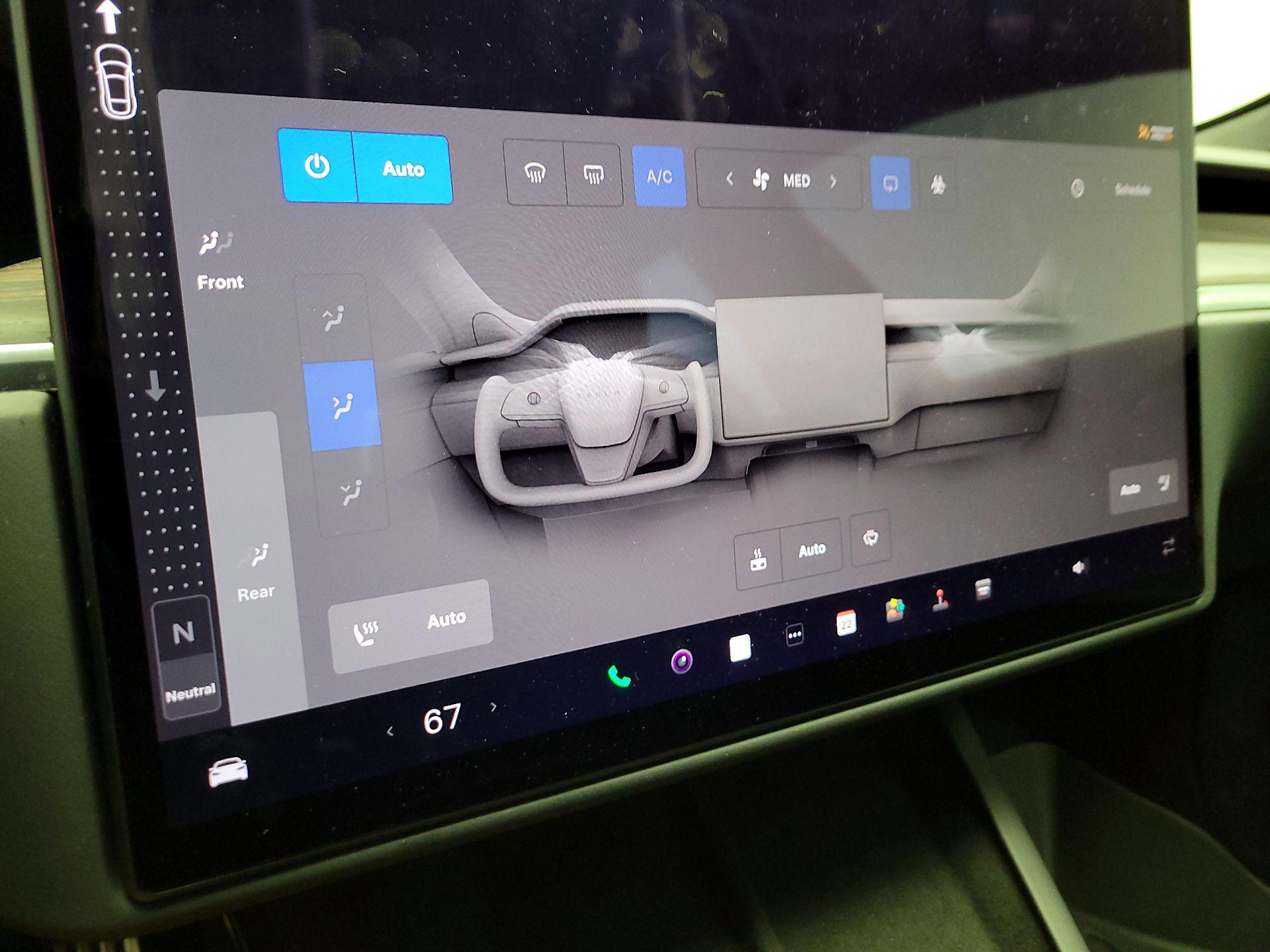 Thumbnail: 2023 Tesla Model S - 16