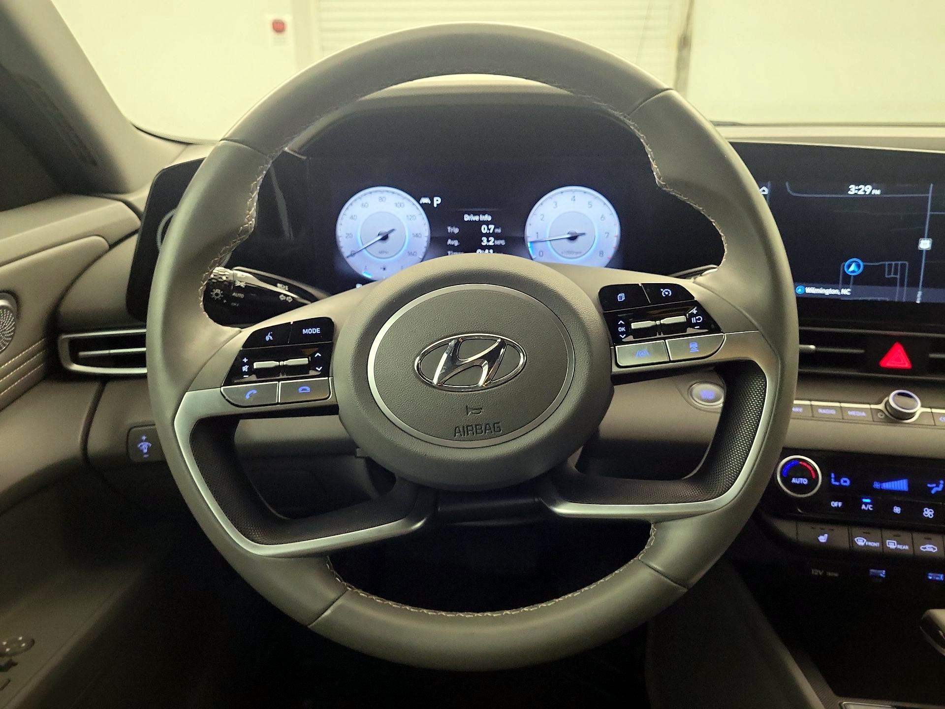 Thumbnail: 2023 Hyundai Elantra - 10
