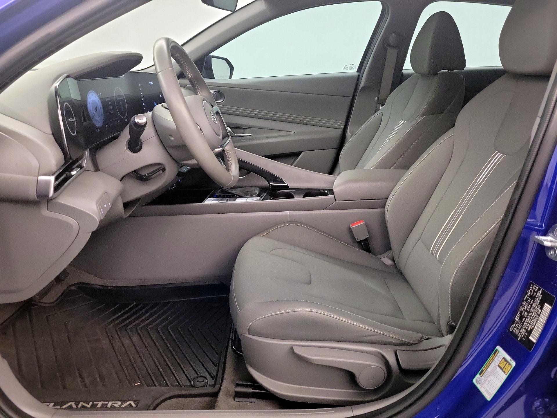 Thumbnail: 2023 Hyundai Elantra - 11