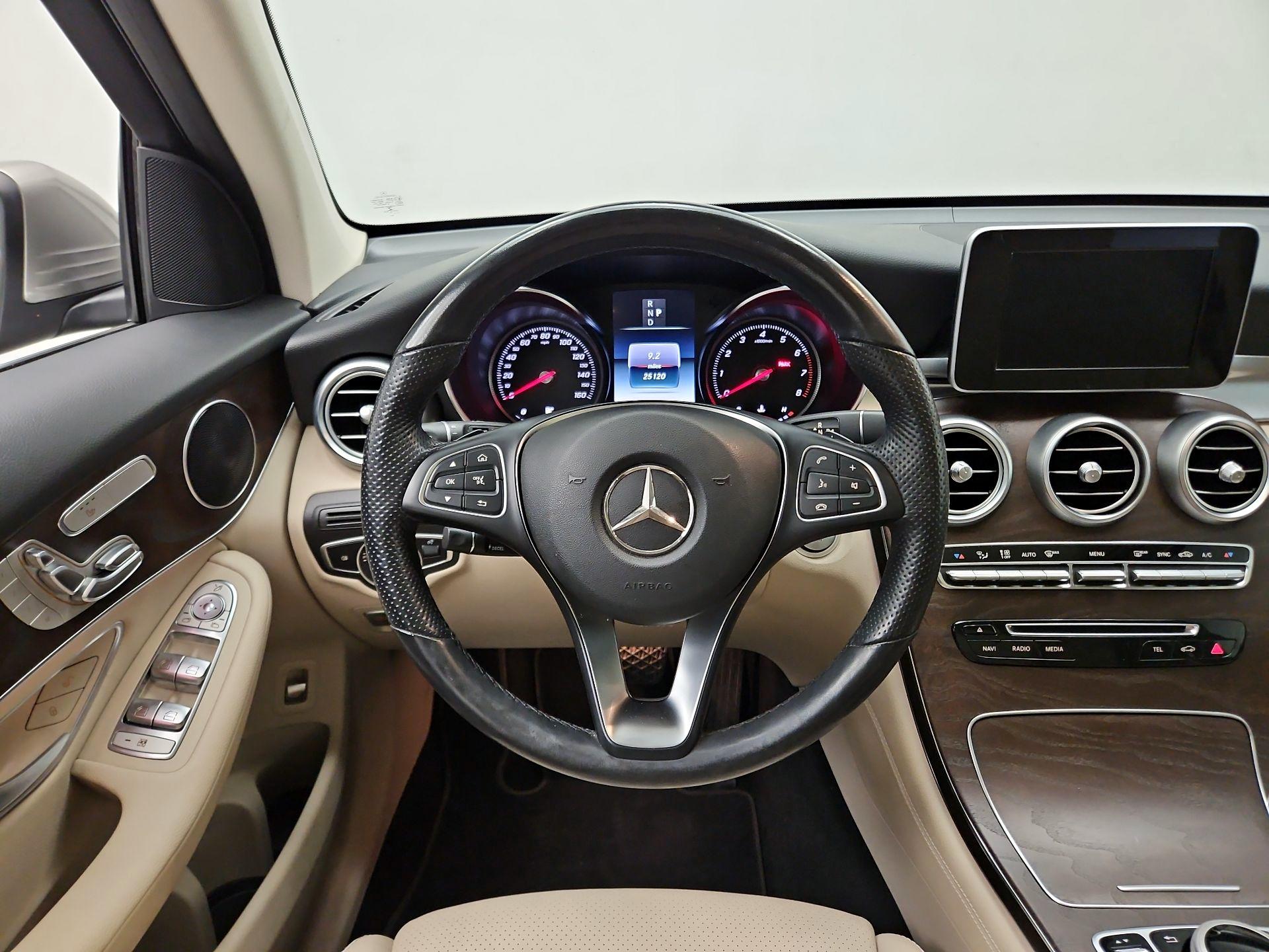 Thumbnail: 2019 Mercedes-Benz GLC - 10