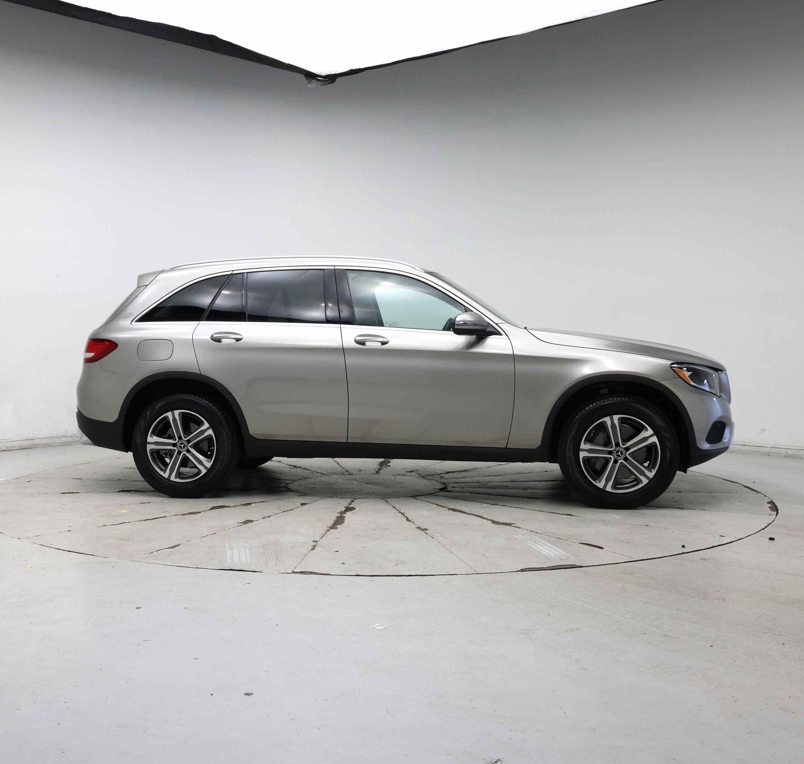 Thumbnail: 2019 Mercedes-Benz GLC - 7