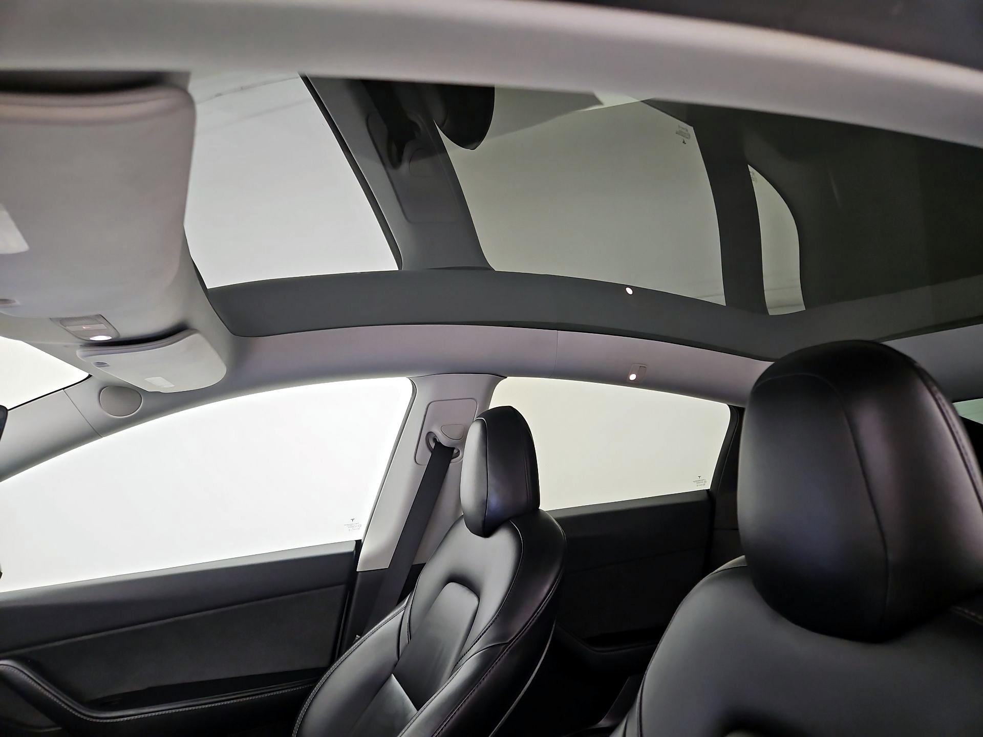 Thumbnail: 2020 Tesla Model Y - 18