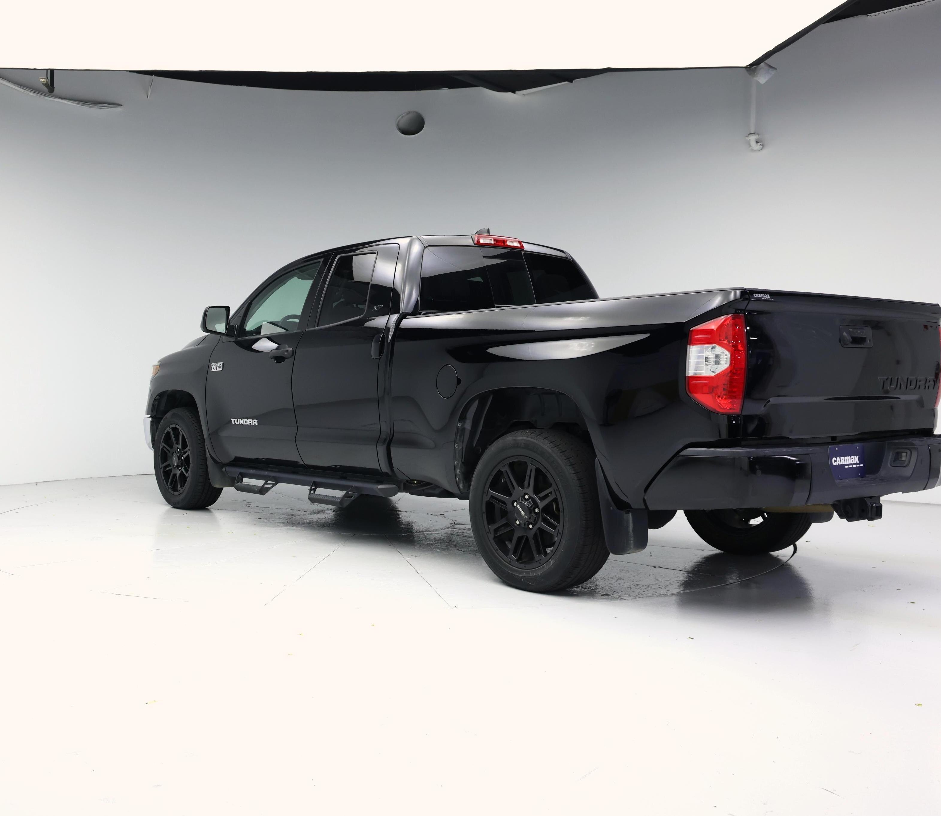 Thumbnail: 2021 Toyota Tundra - 2