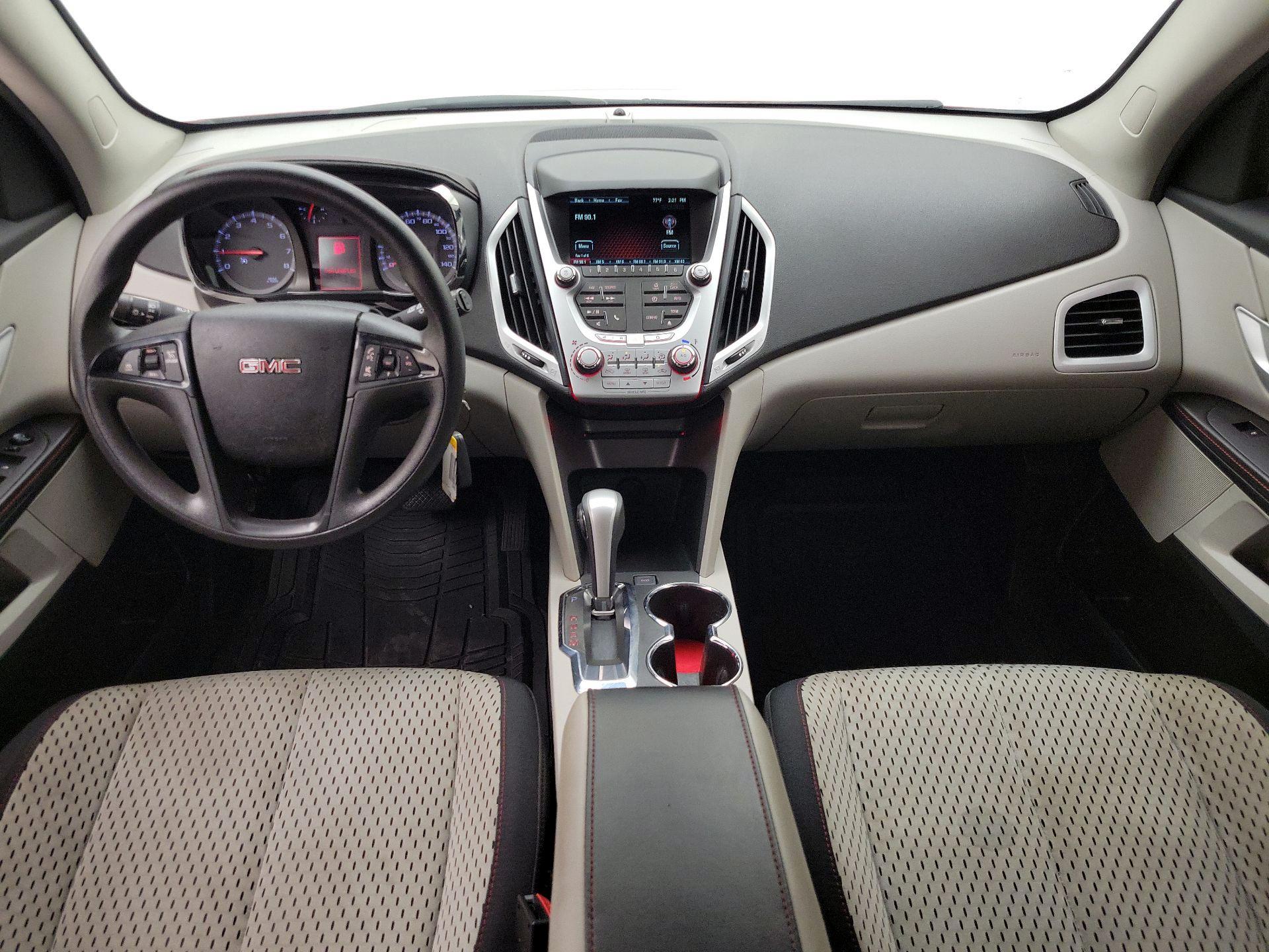 Thumbnail: 2015 GMC Terrain - 9