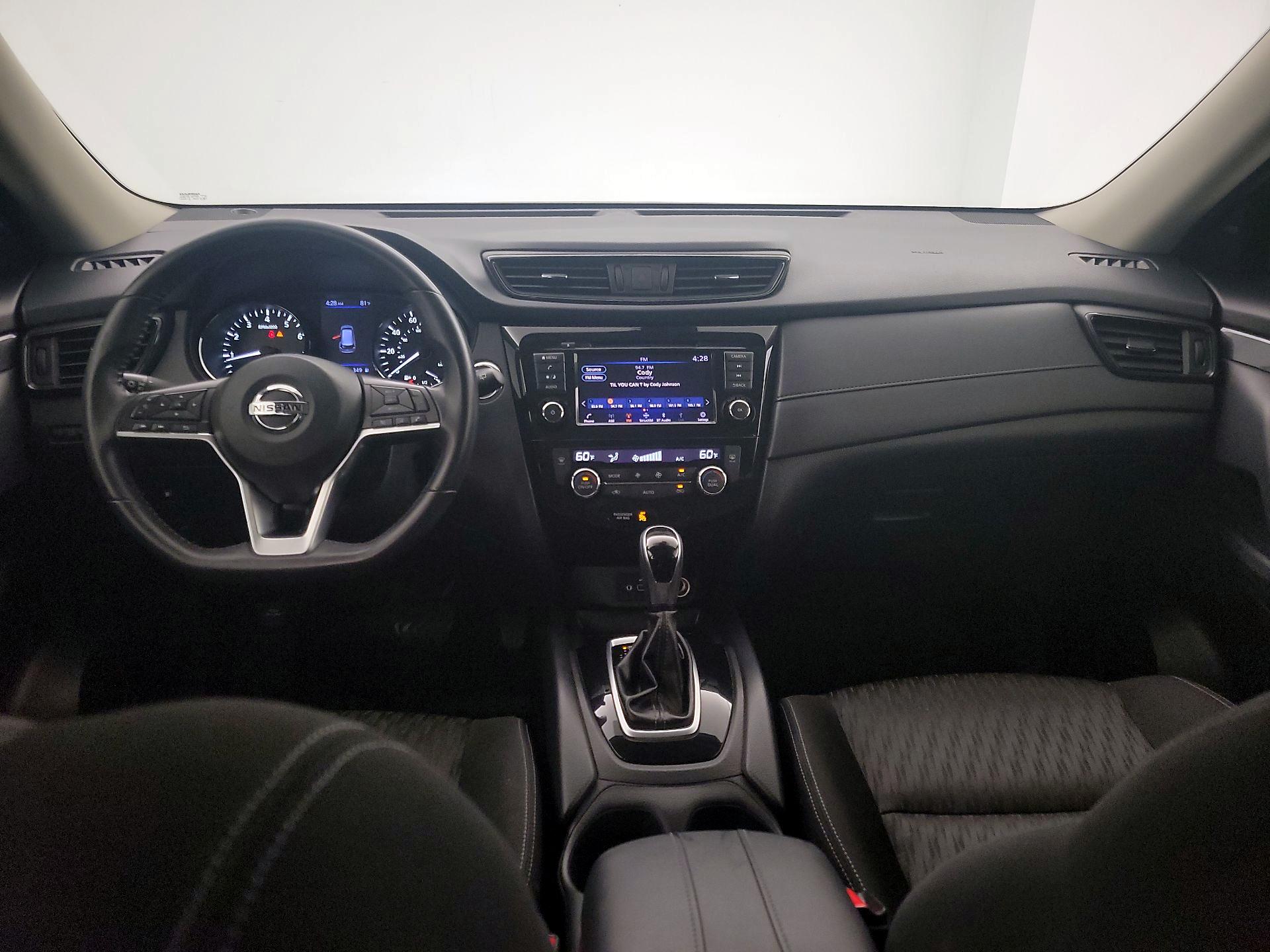 Thumbnail: 2020 Nissan Rogue - 9
