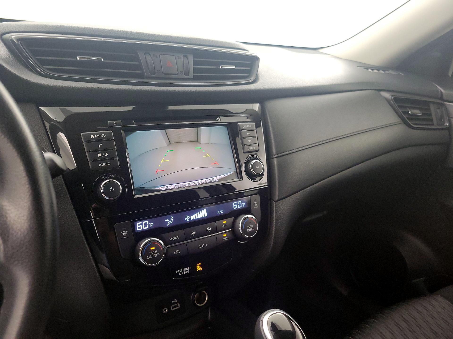 Thumbnail: 2020 Nissan Rogue - 14