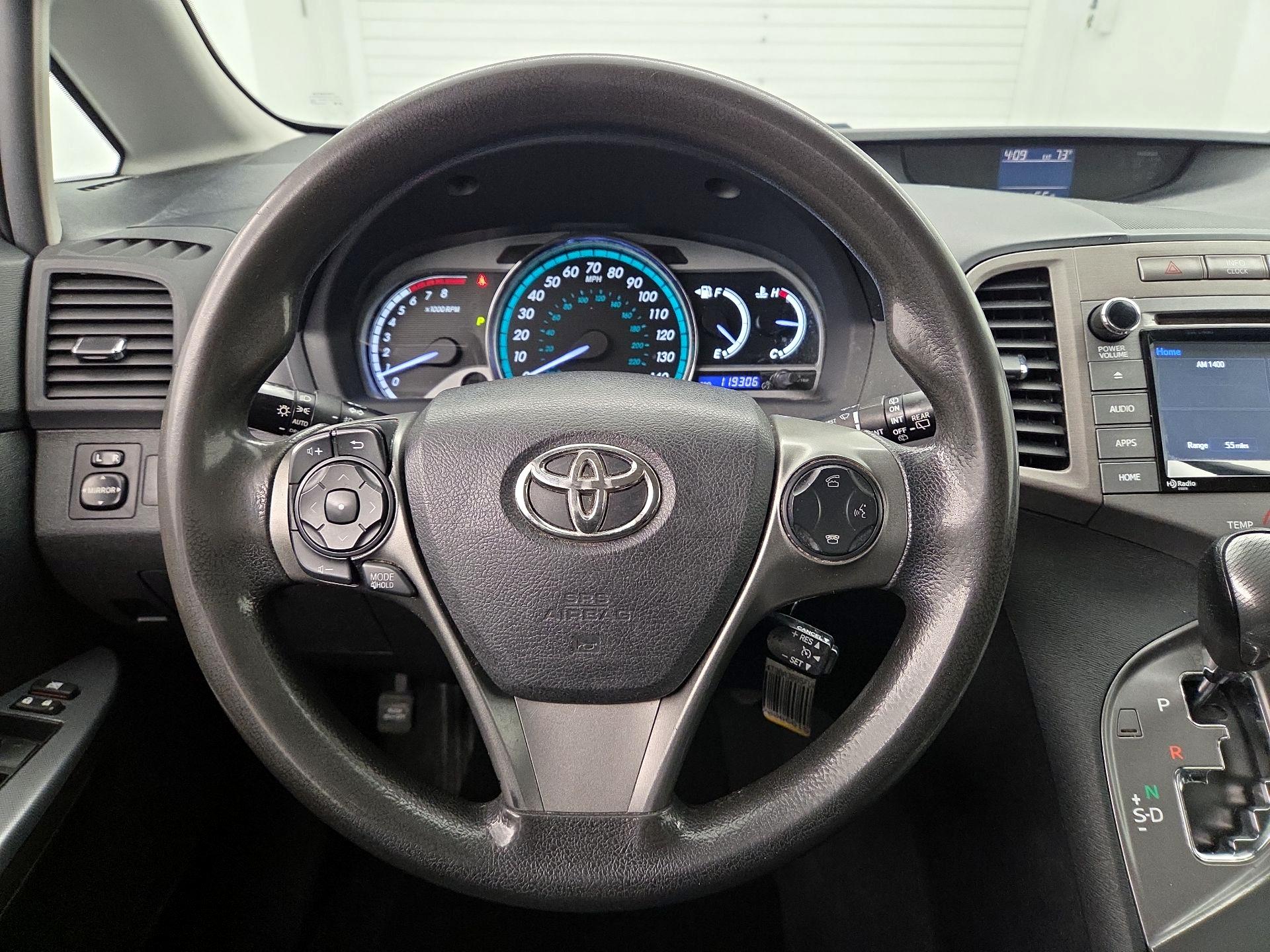 Thumbnail: 2015 Toyota Venza - 10