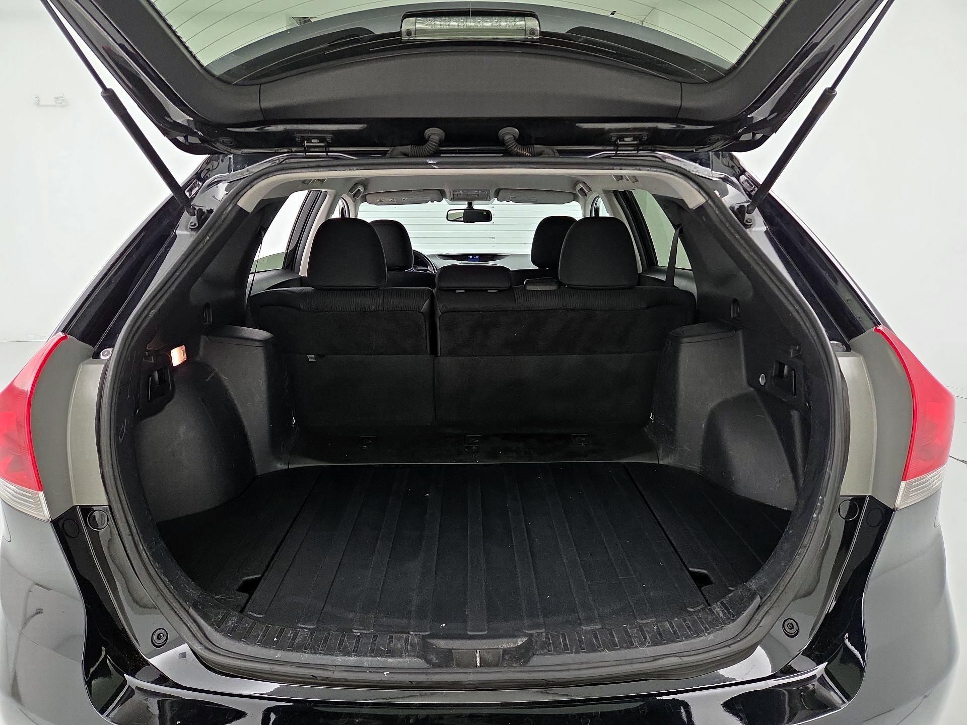 Thumbnail: 2015 Toyota Venza - 20