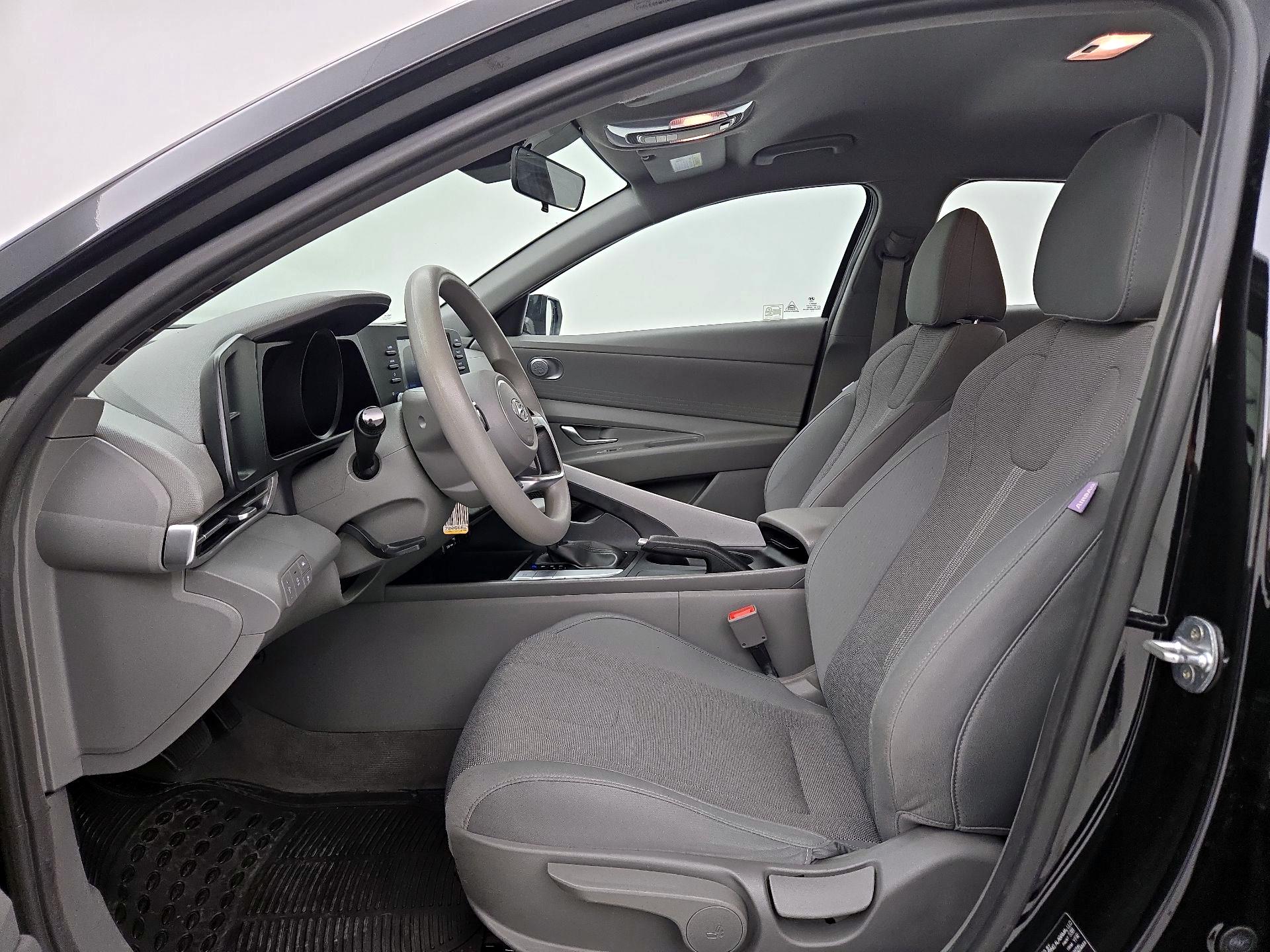 Thumbnail: 2021 Hyundai Elantra - 11