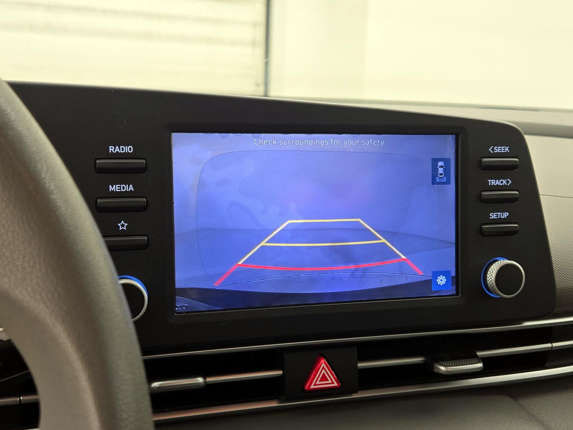 Thumbnail: 2021 Hyundai Elantra - 14