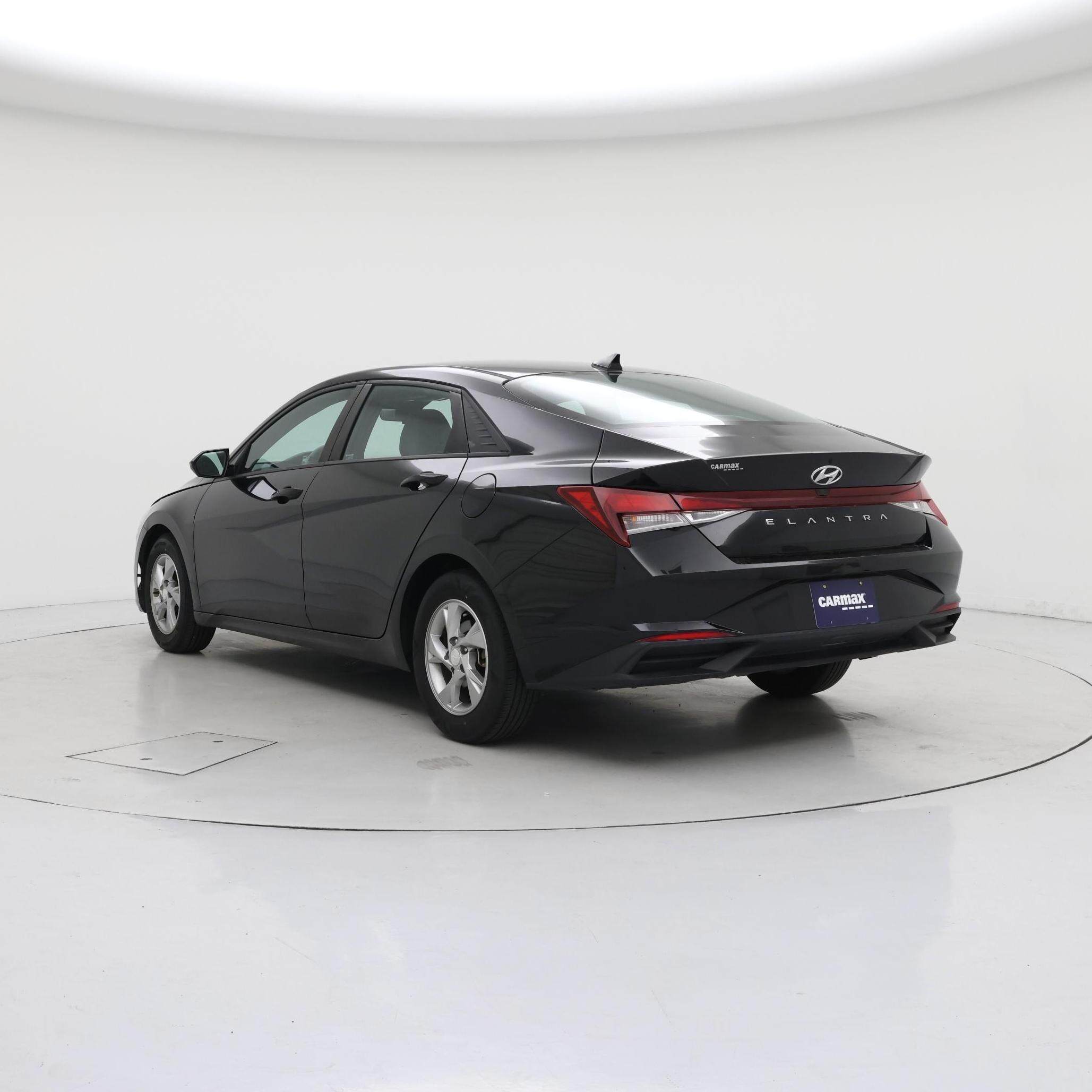 Thumbnail: 2021 Hyundai Elantra - 2