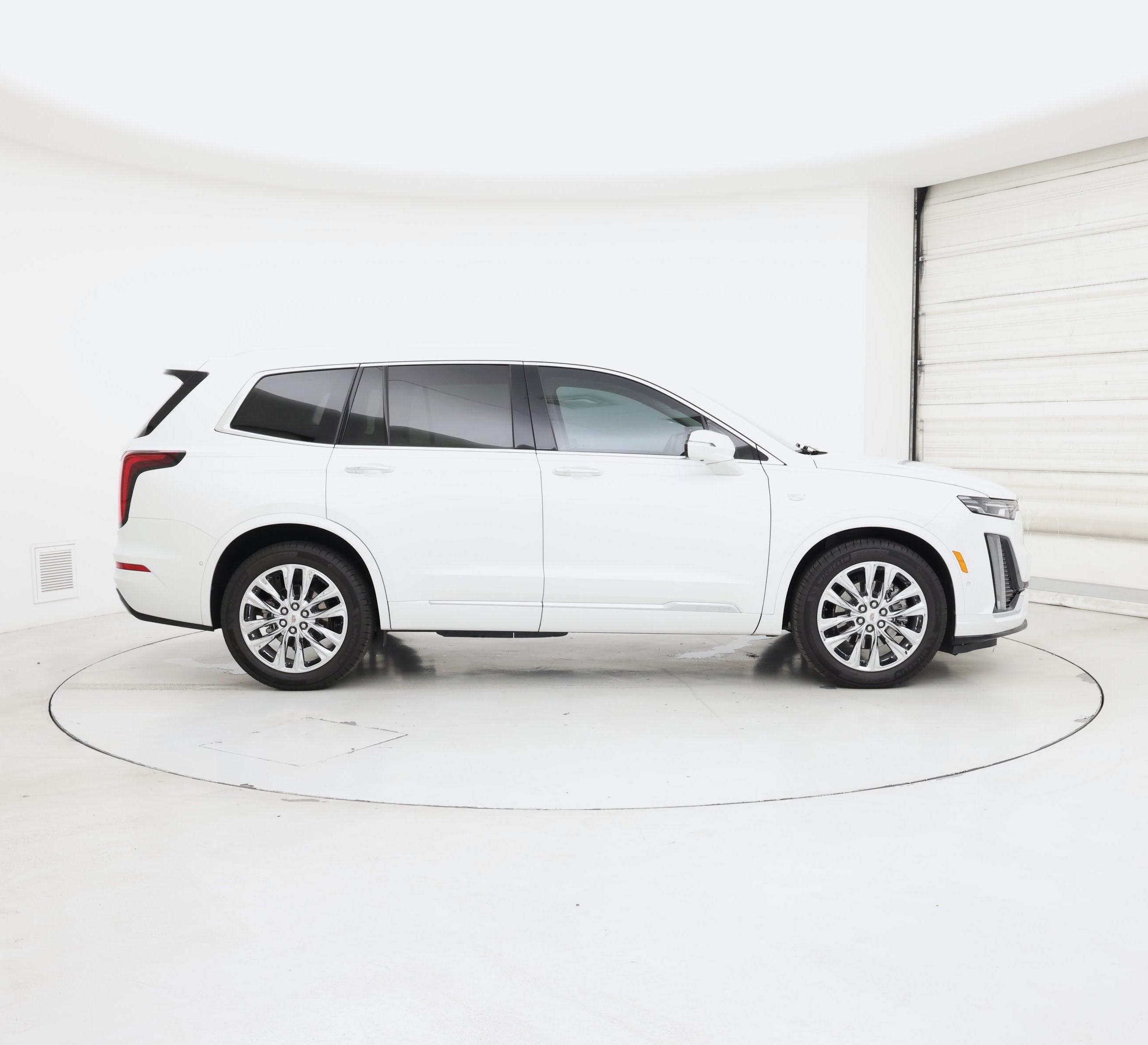 Thumbnail: 2023 Cadillac XT6 - 7