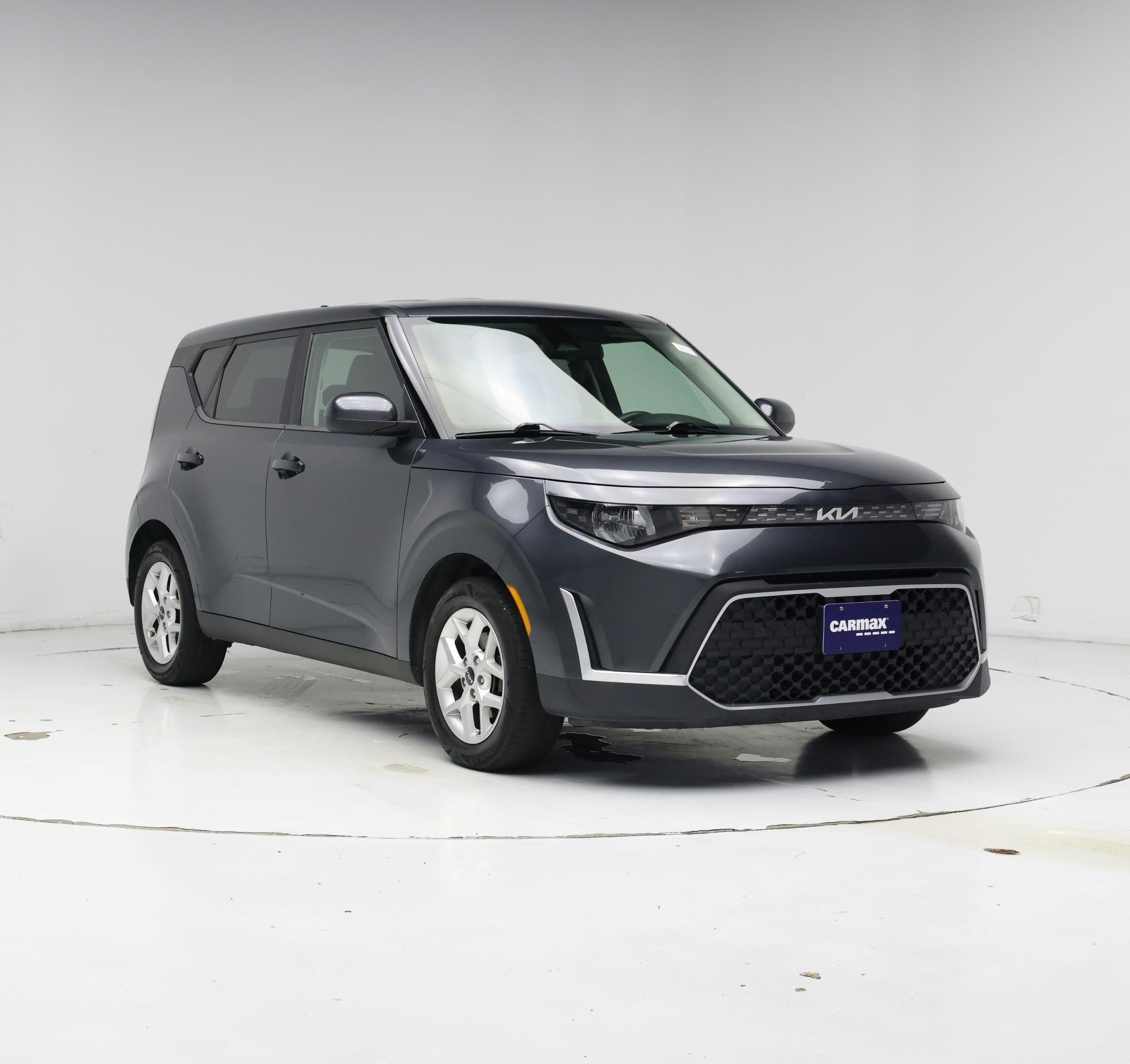 Gray 2023 Kia Soul SUV / Crossover Front-Wheel Drive Automatic