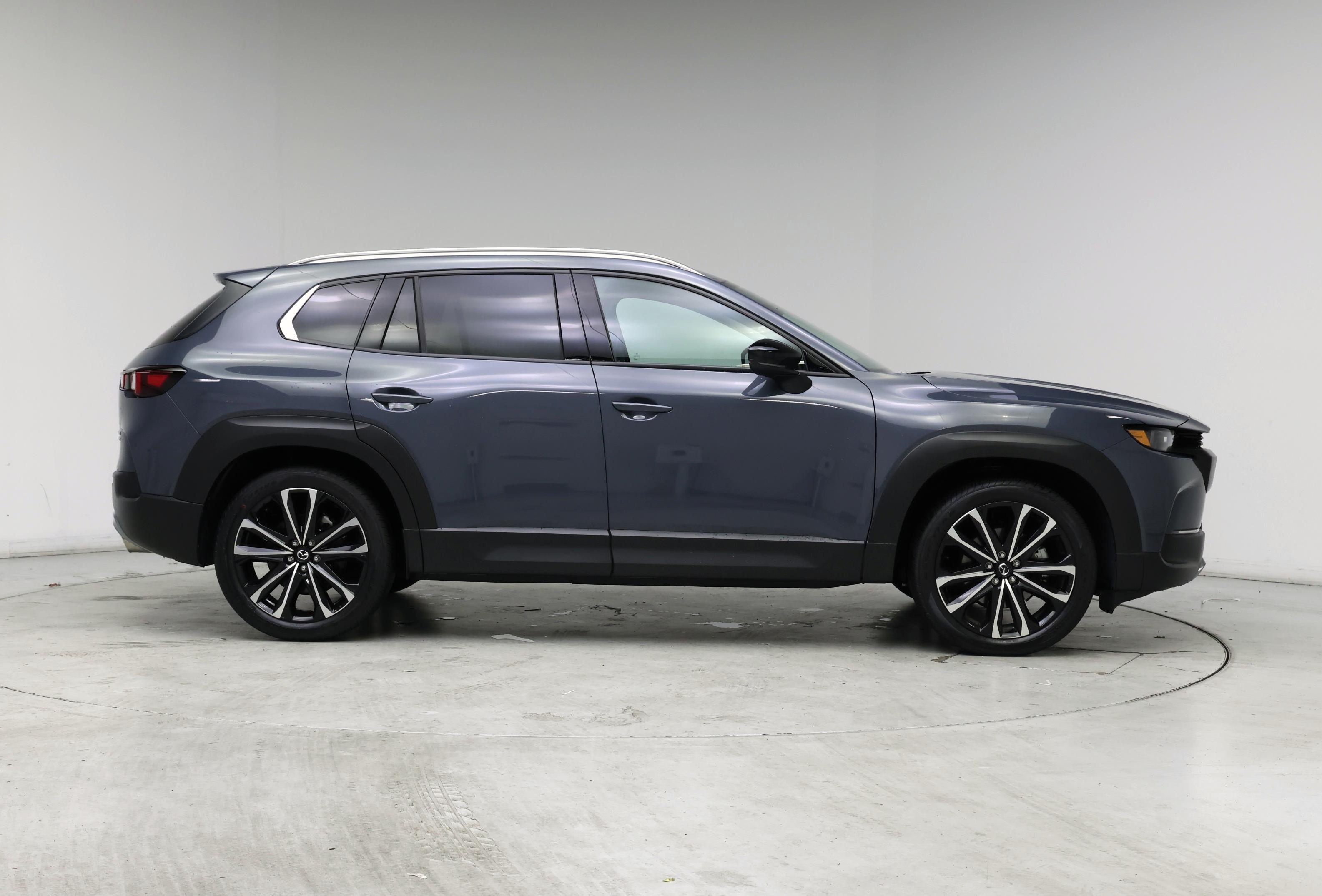 Thumbnail: 2025 Mazda CX-50 - 7
