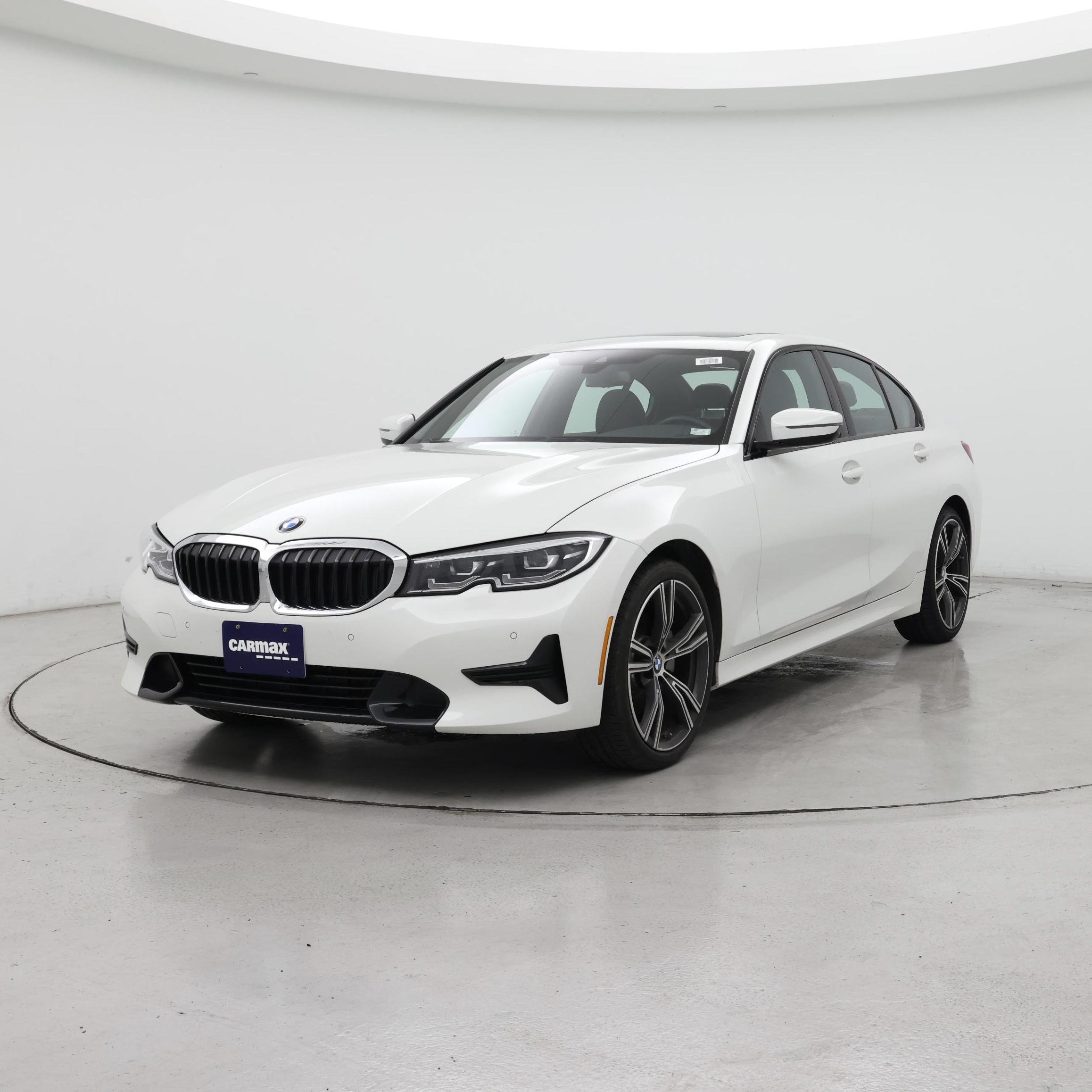 Thumbnail: 2022 BMW 3 Series - 4