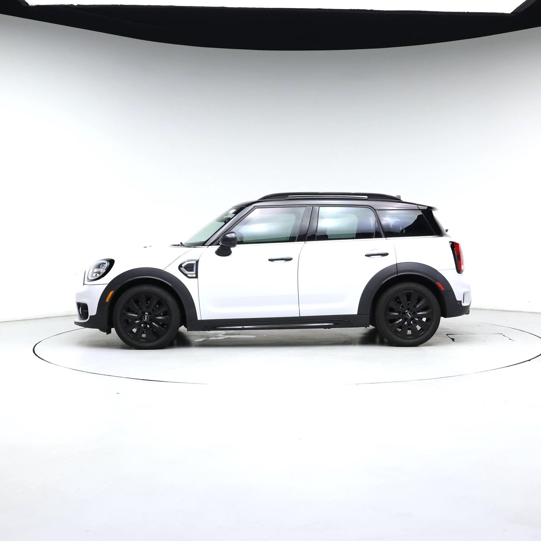 Thumbnail: 2019 MINI Cooper Countryman - 3
