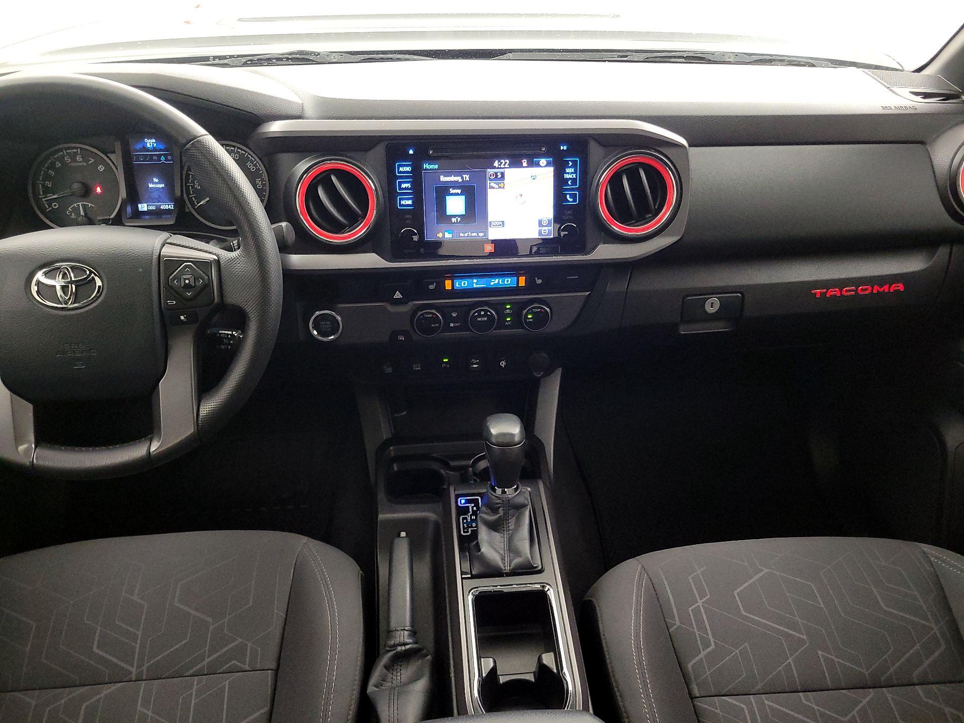 Thumbnail: 2016 Toyota Tacoma - 9