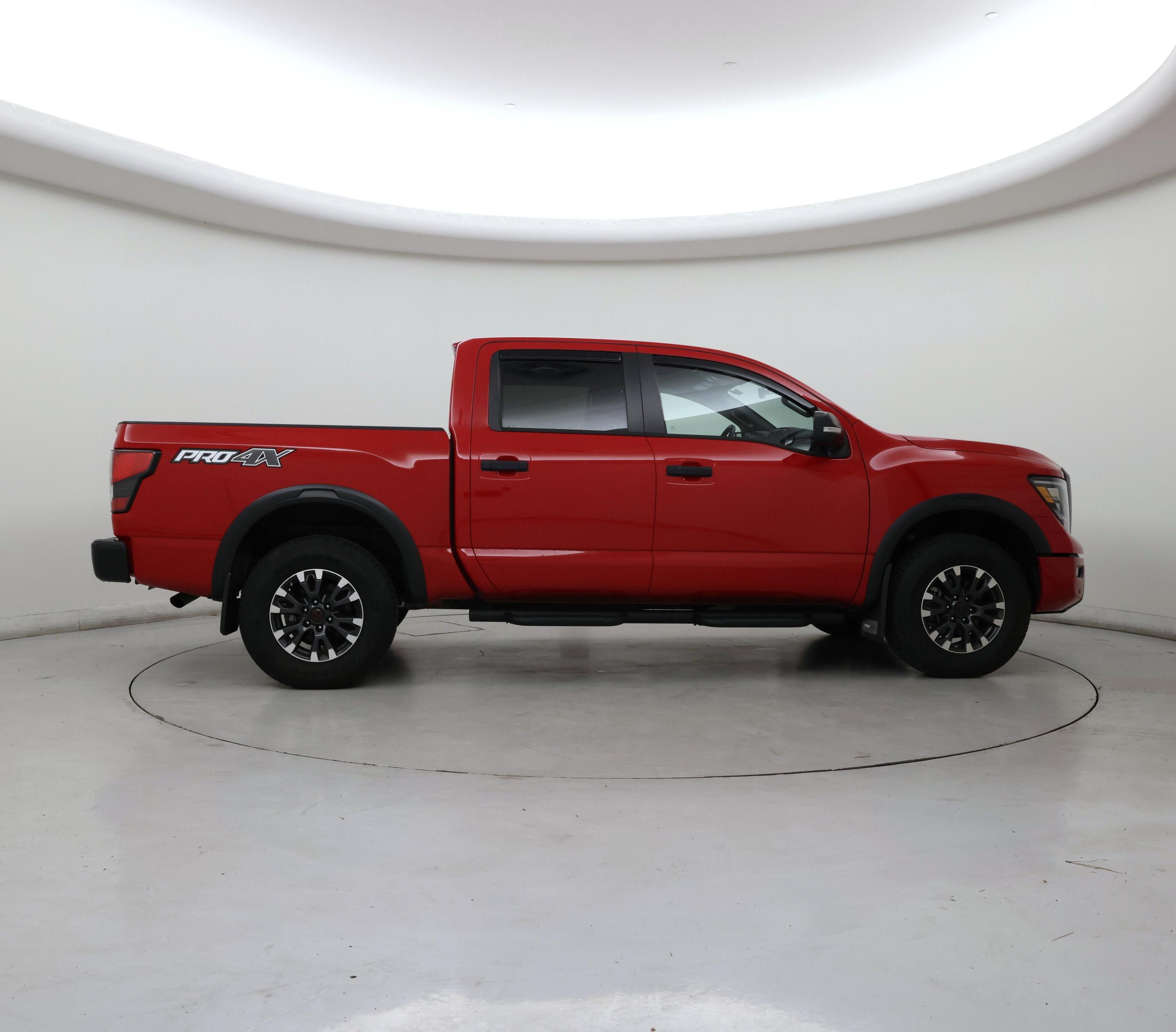 Thumbnail: 2023 Nissan Titan - 7
