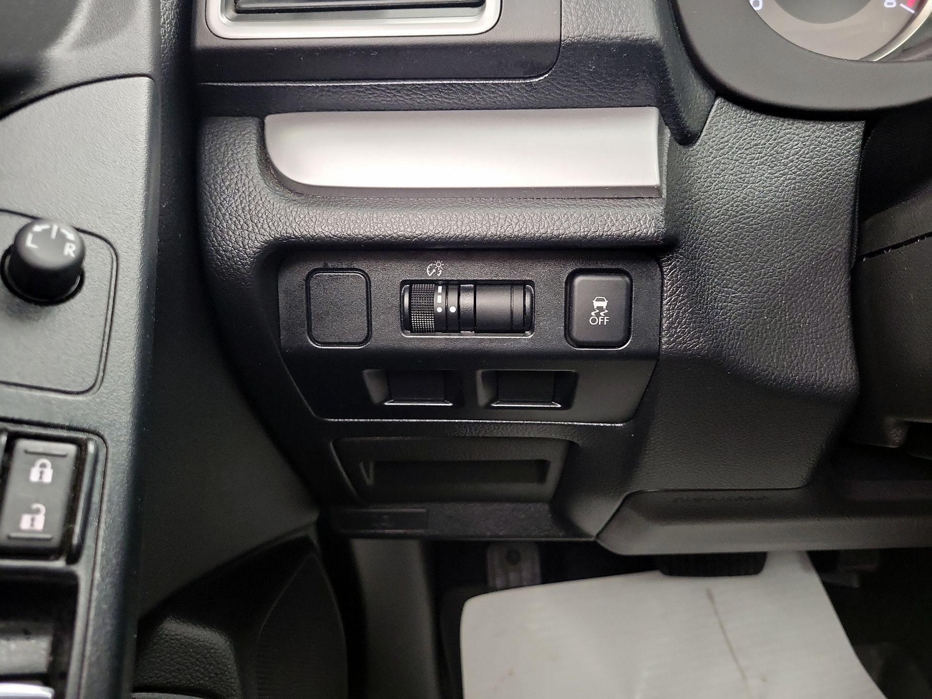 Thumbnail: 2017 Subaru Forester - 13