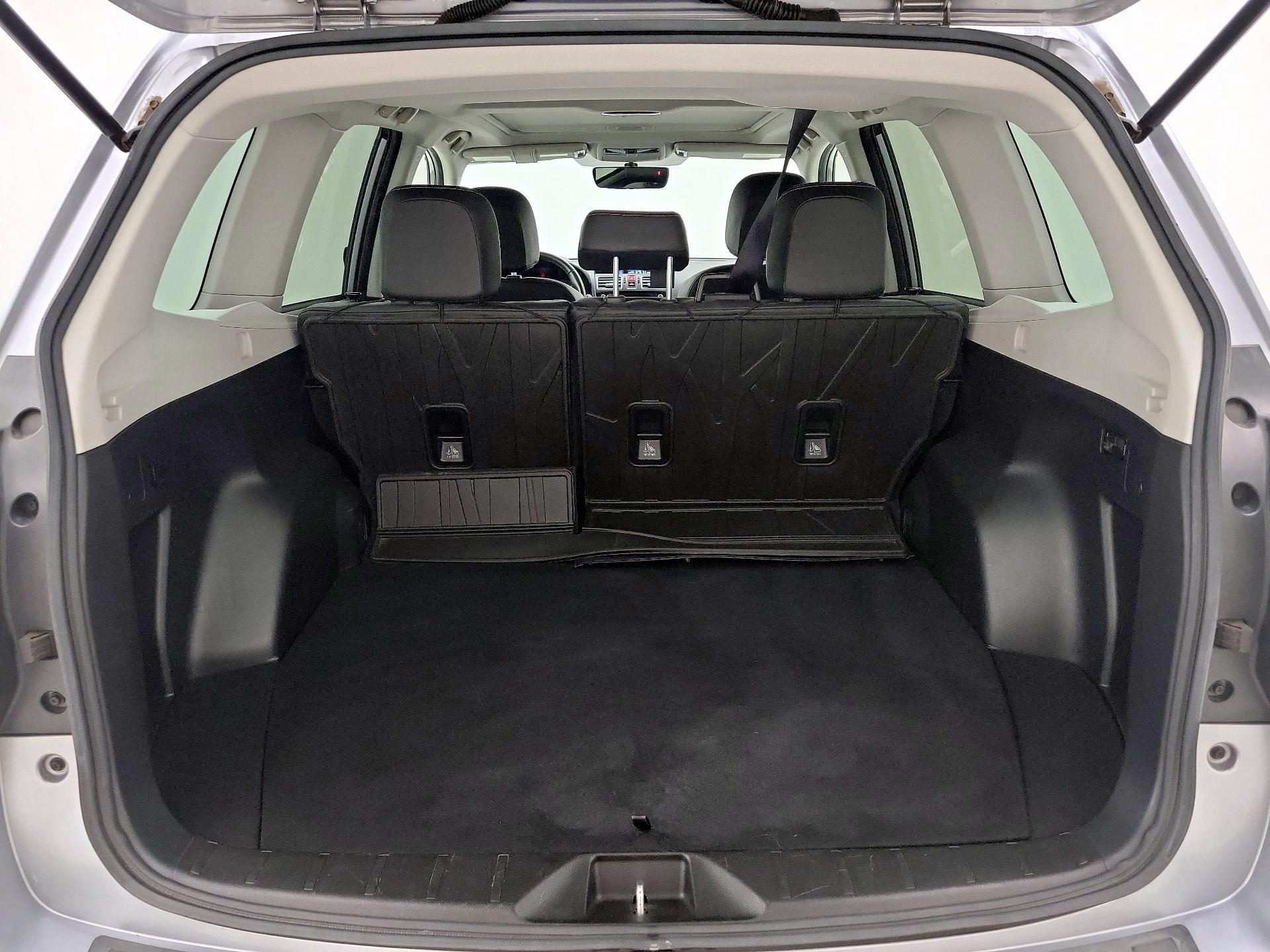 Thumbnail: 2017 Subaru Forester - 19