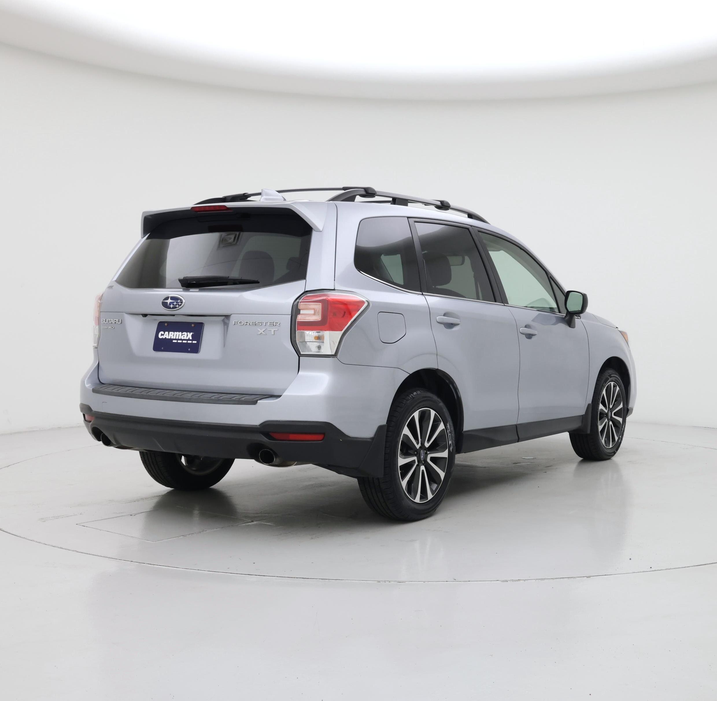 Thumbnail: 2017 Subaru Forester - 8