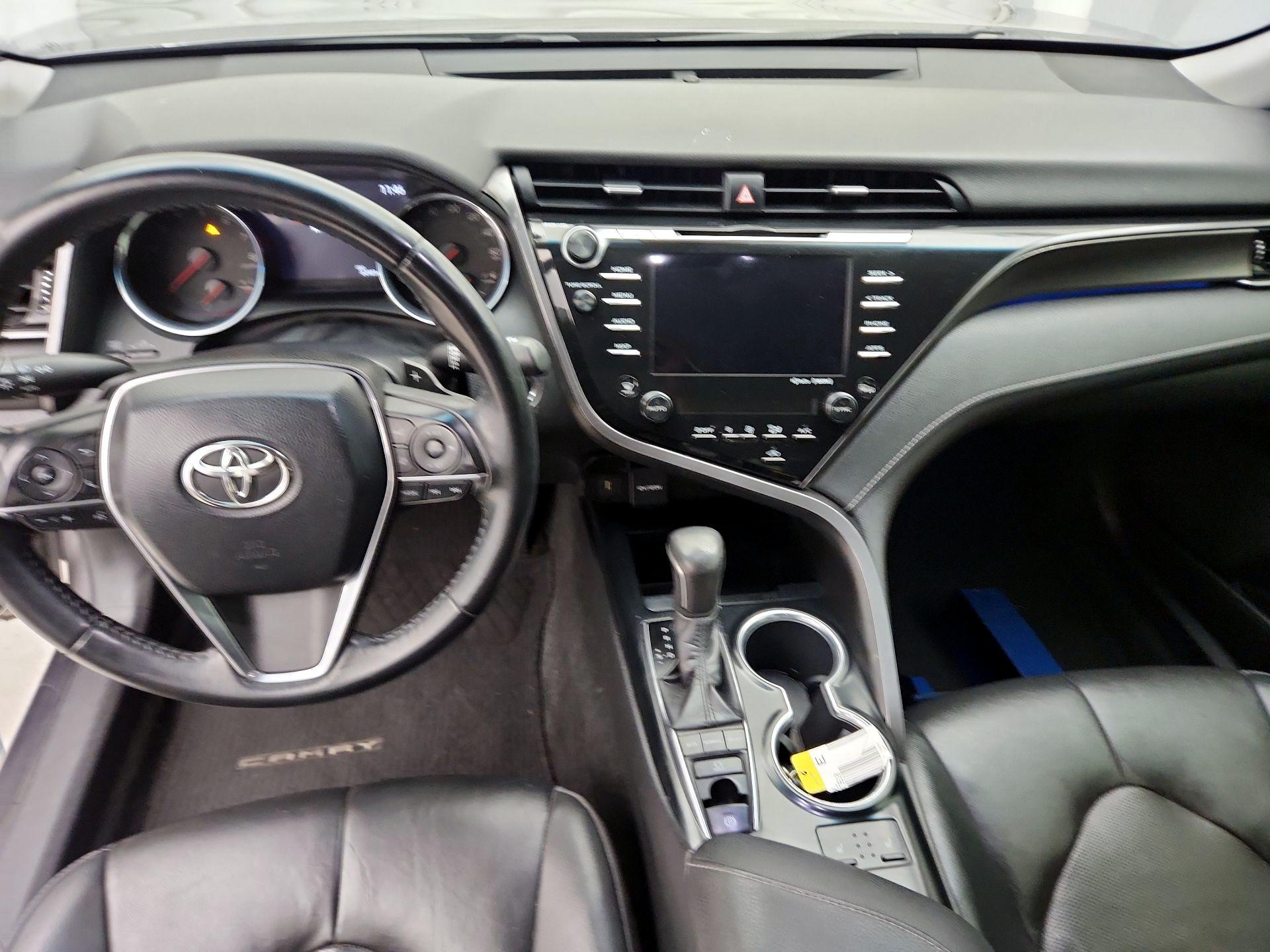 Thumbnail: 2020 Toyota Camry - 9