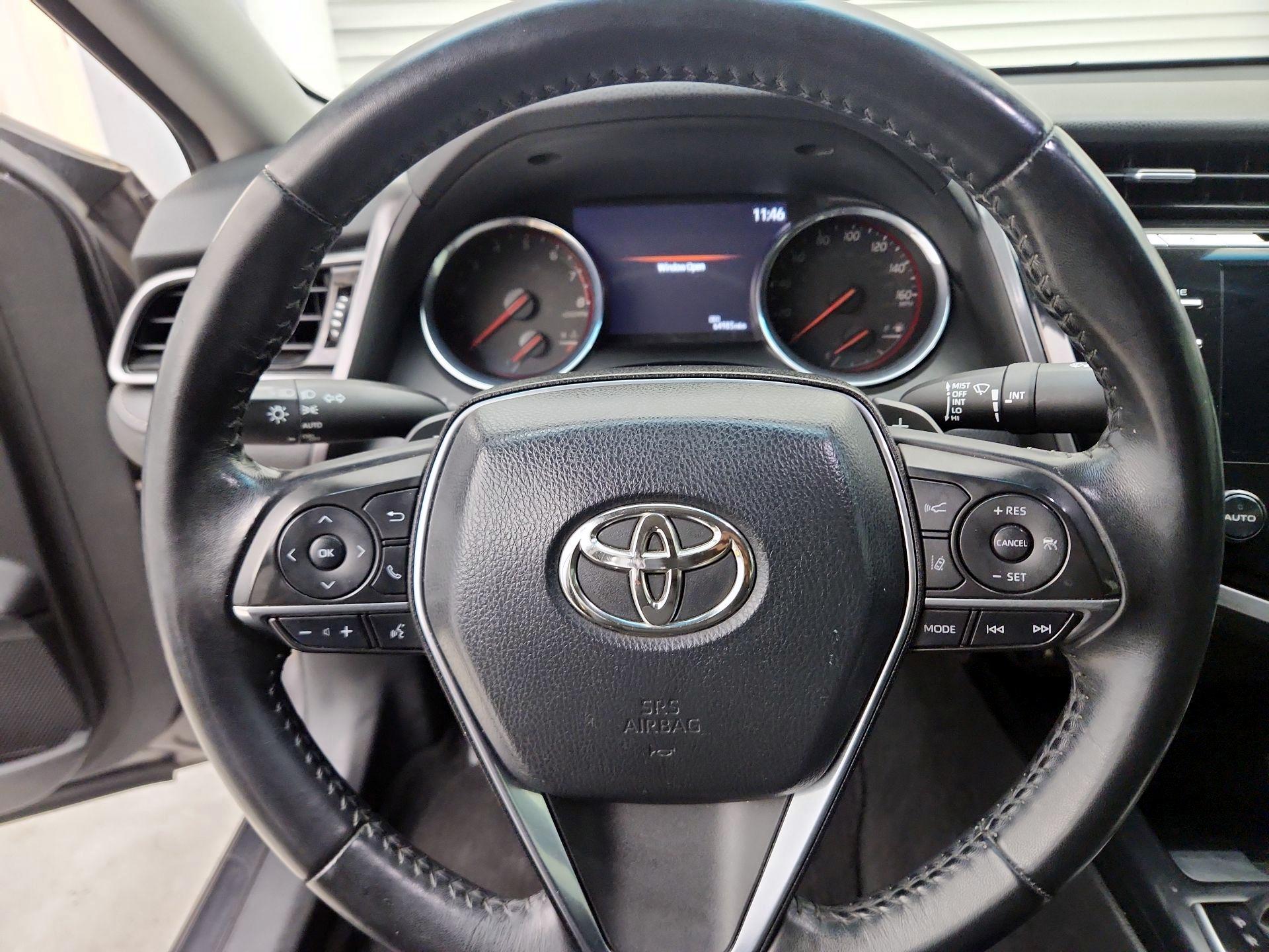 Thumbnail: 2020 Toyota Camry - 10