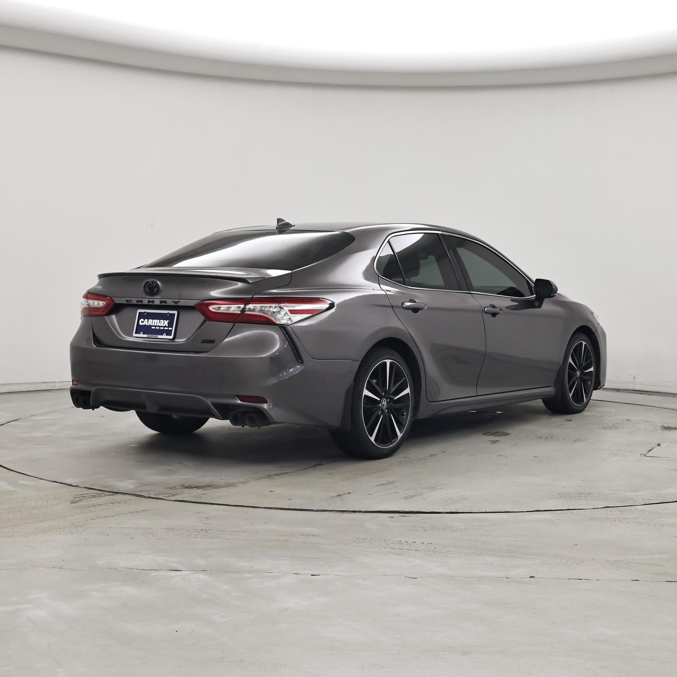 Thumbnail: 2020 Toyota Camry - 8