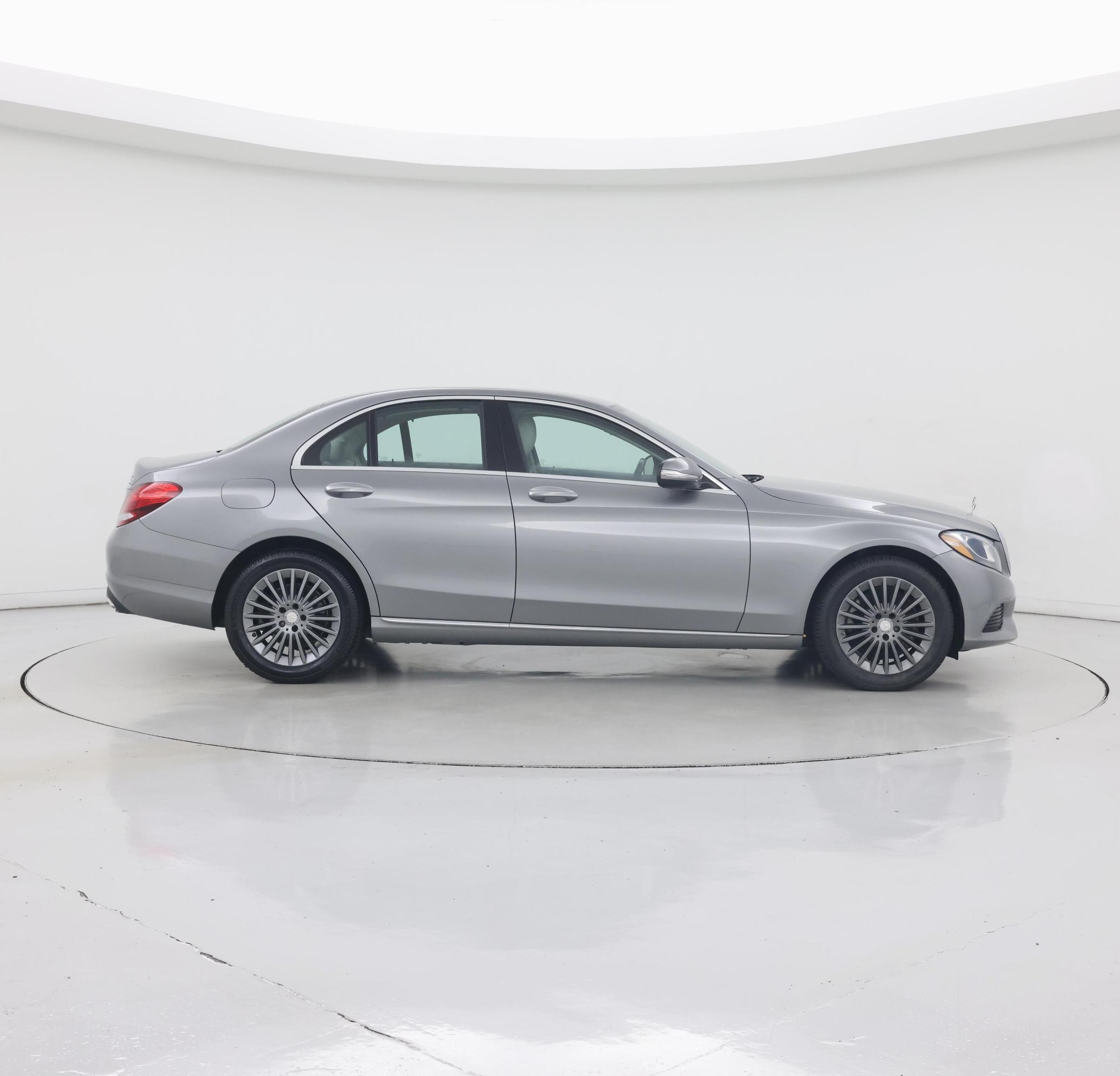 Thumbnail: 2015 Mercedes-Benz C-Class - 7