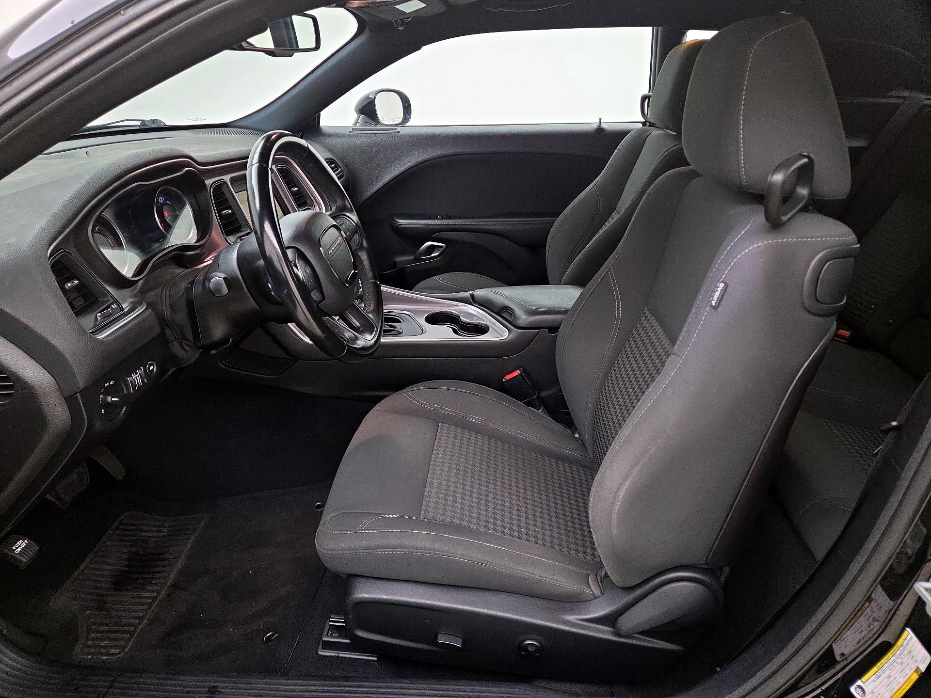 Thumbnail: 2019 Dodge Challenger - 11