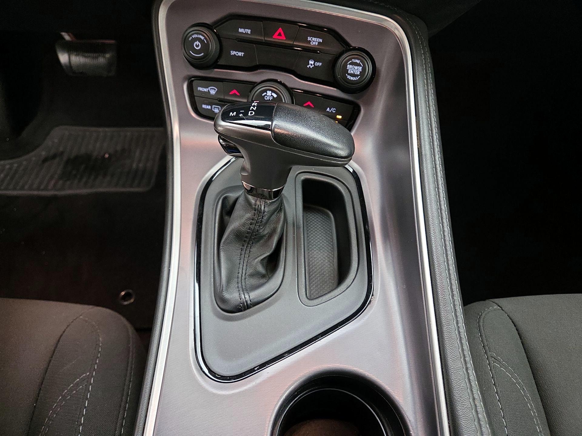 Thumbnail: 2019 Dodge Challenger - 17