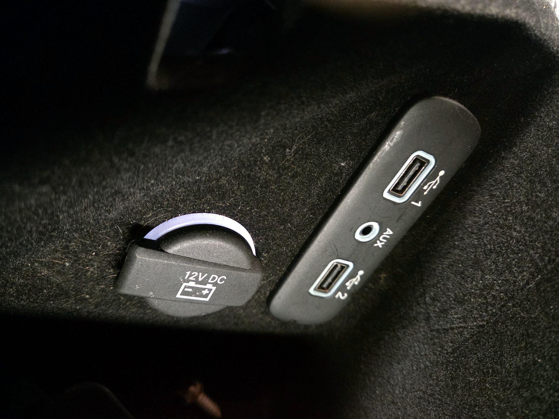 Thumbnail: 2019 Dodge Challenger - 18
