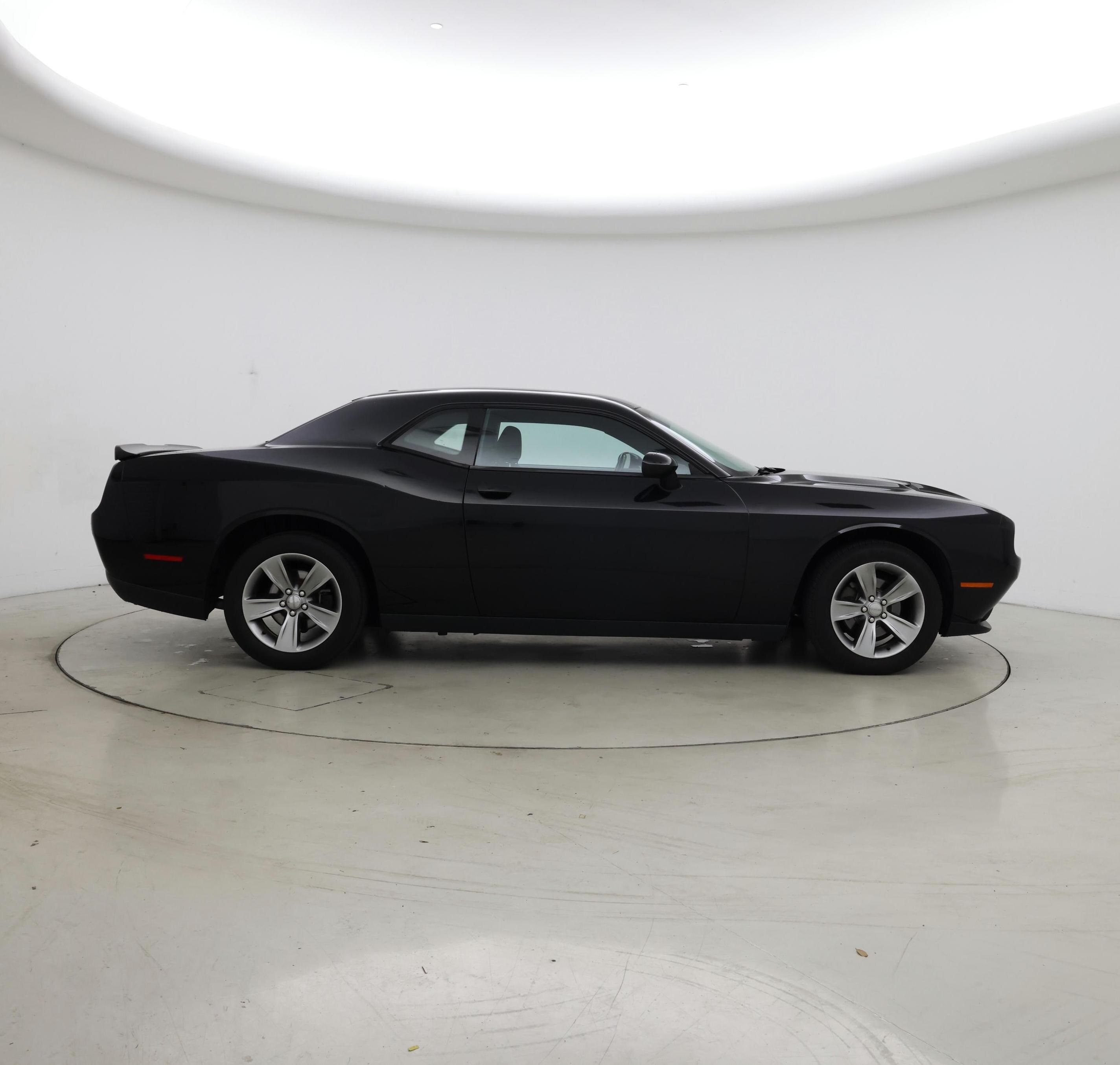 Thumbnail: 2019 Dodge Challenger - 7