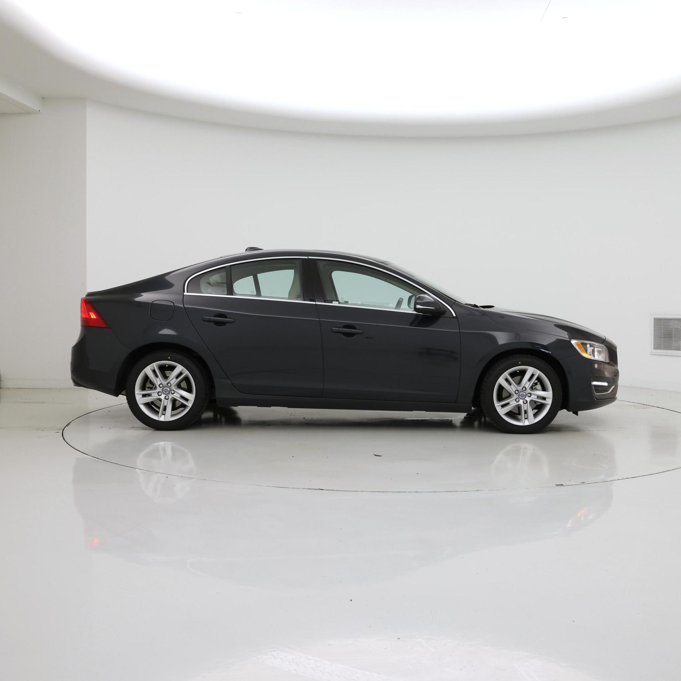 Thumbnail: 2015 Volvo S60 - 7