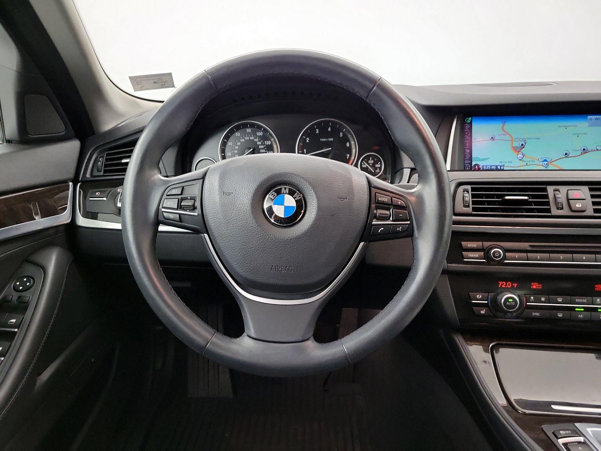 Thumbnail: 2015 BMW 5 Series - 10
