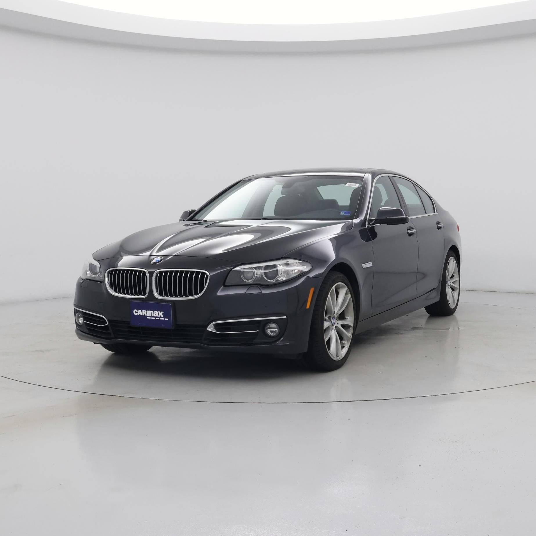 Thumbnail: 2015 BMW 5 Series - 4