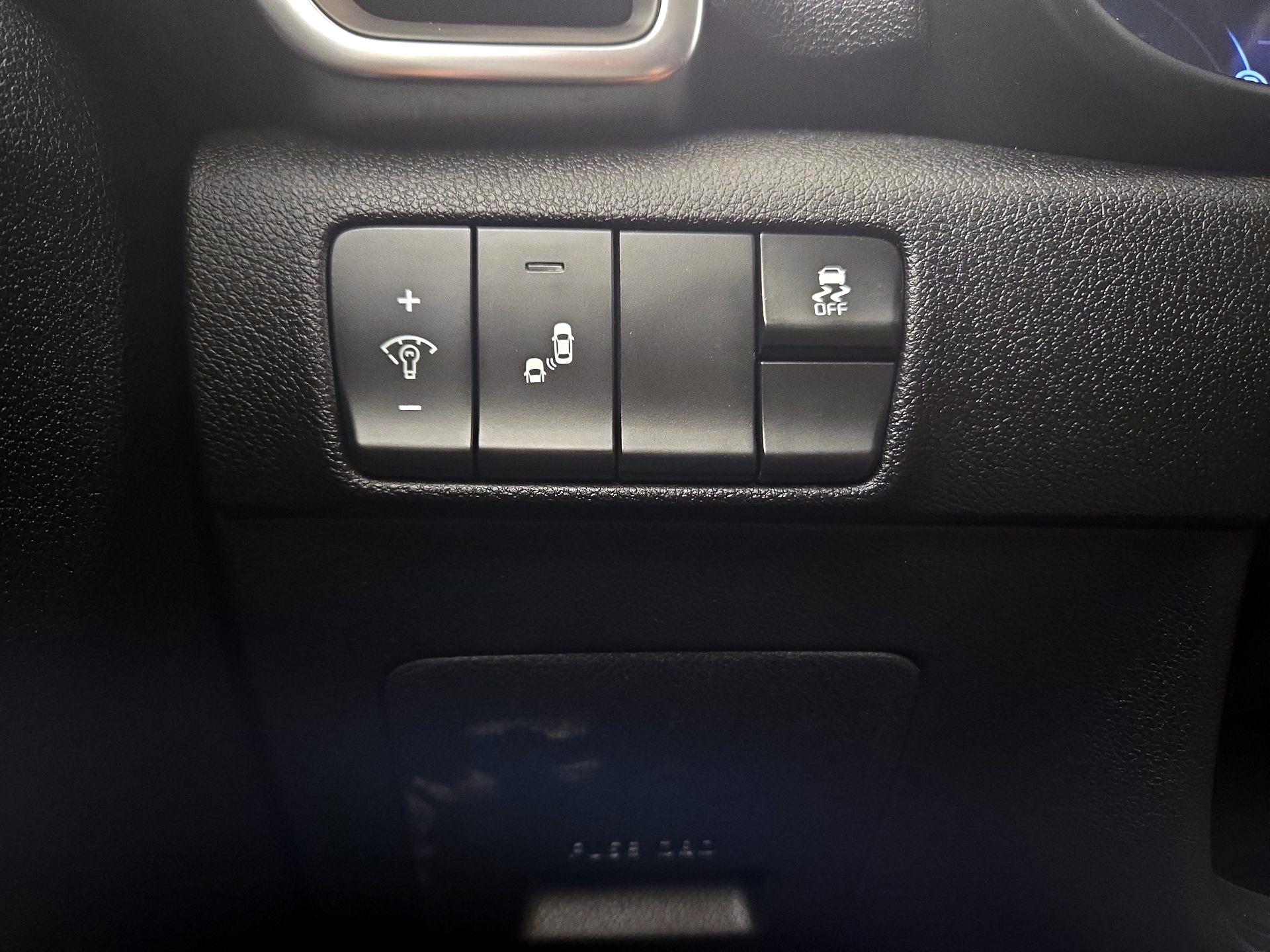 Thumbnail: 2019 Kia Sportage - 13