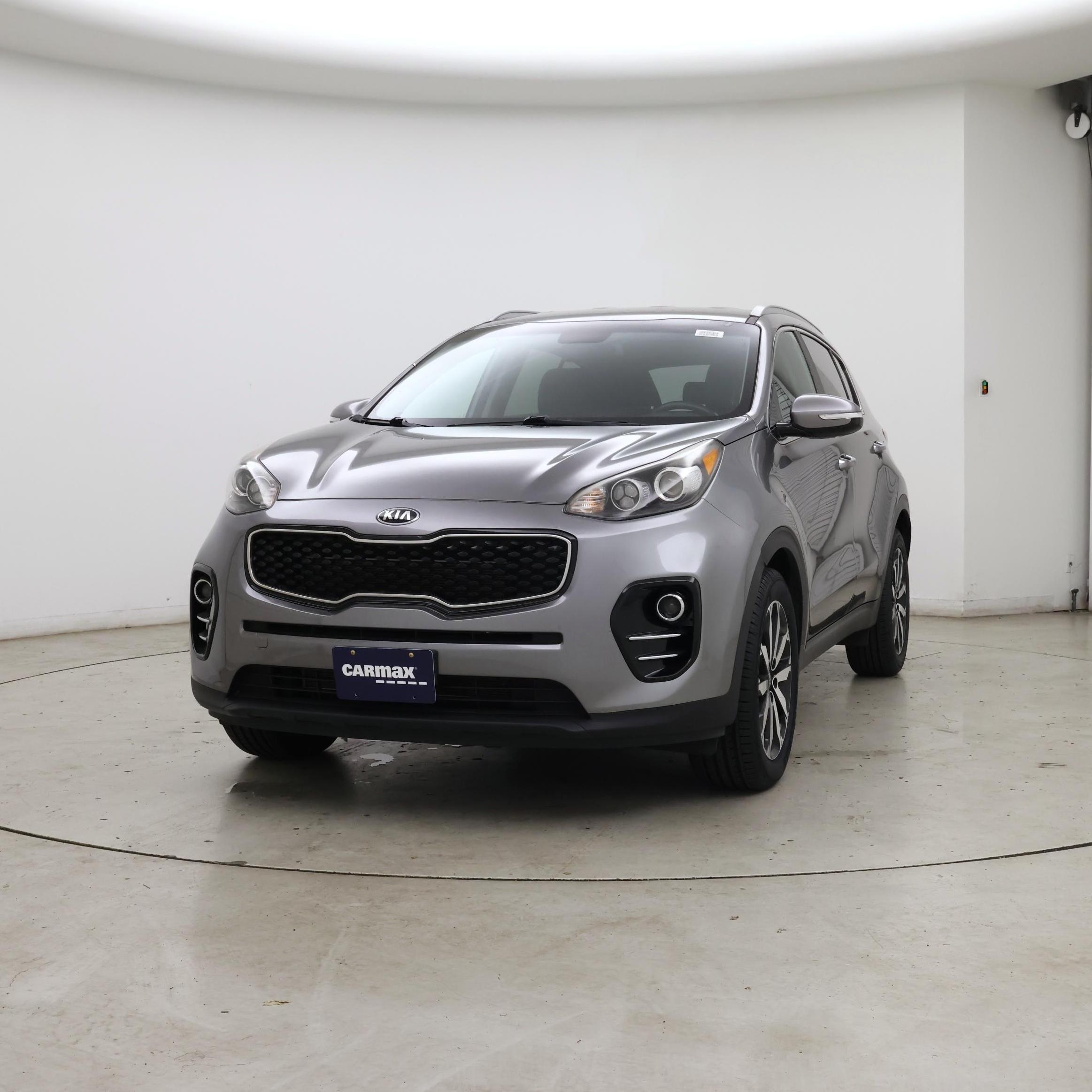Thumbnail: 2019 Kia Sportage - 4